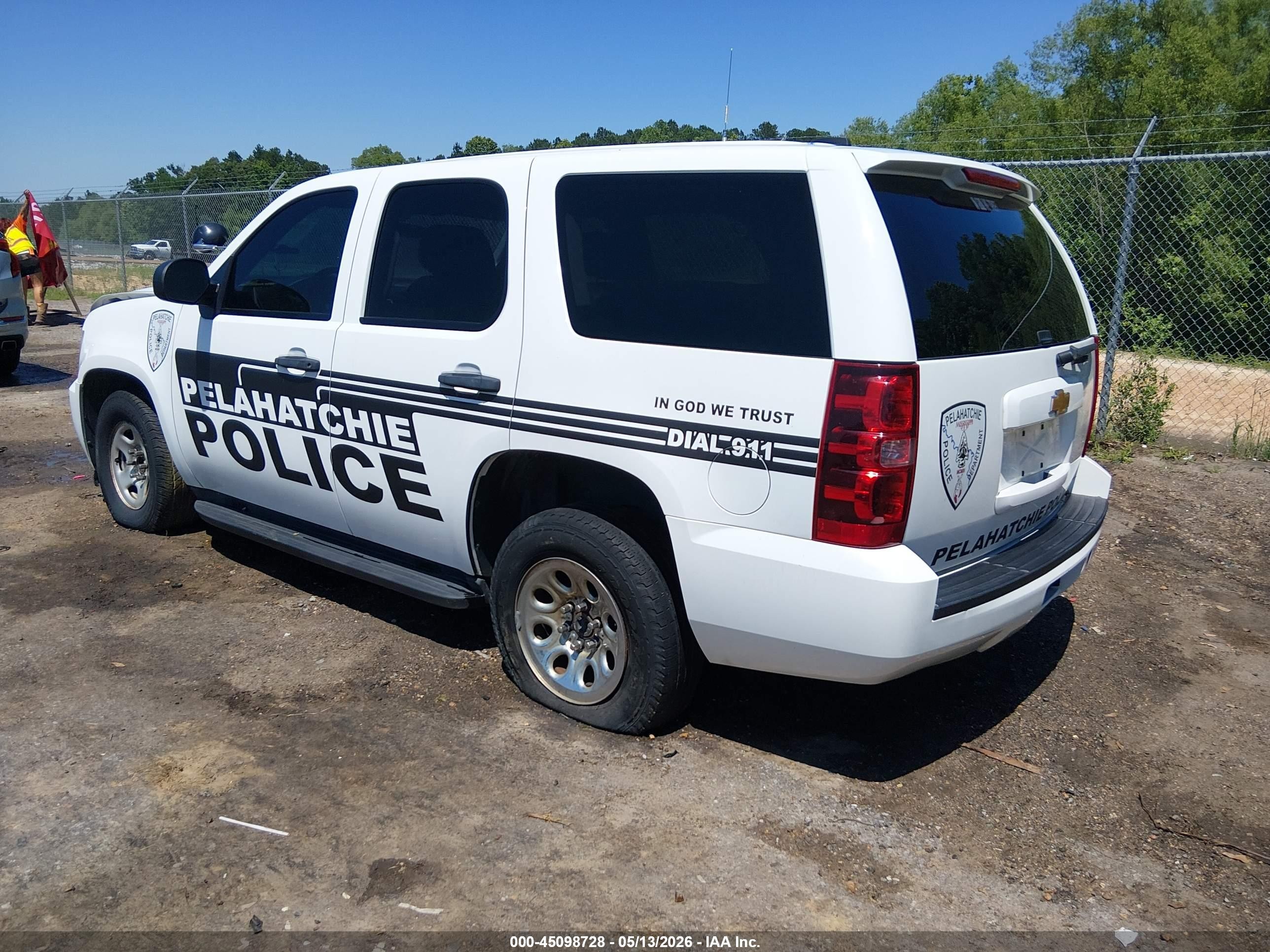2014 Chevrolet Tahoe Commercial Fleet White vin: 1GNLC2E04ER150602