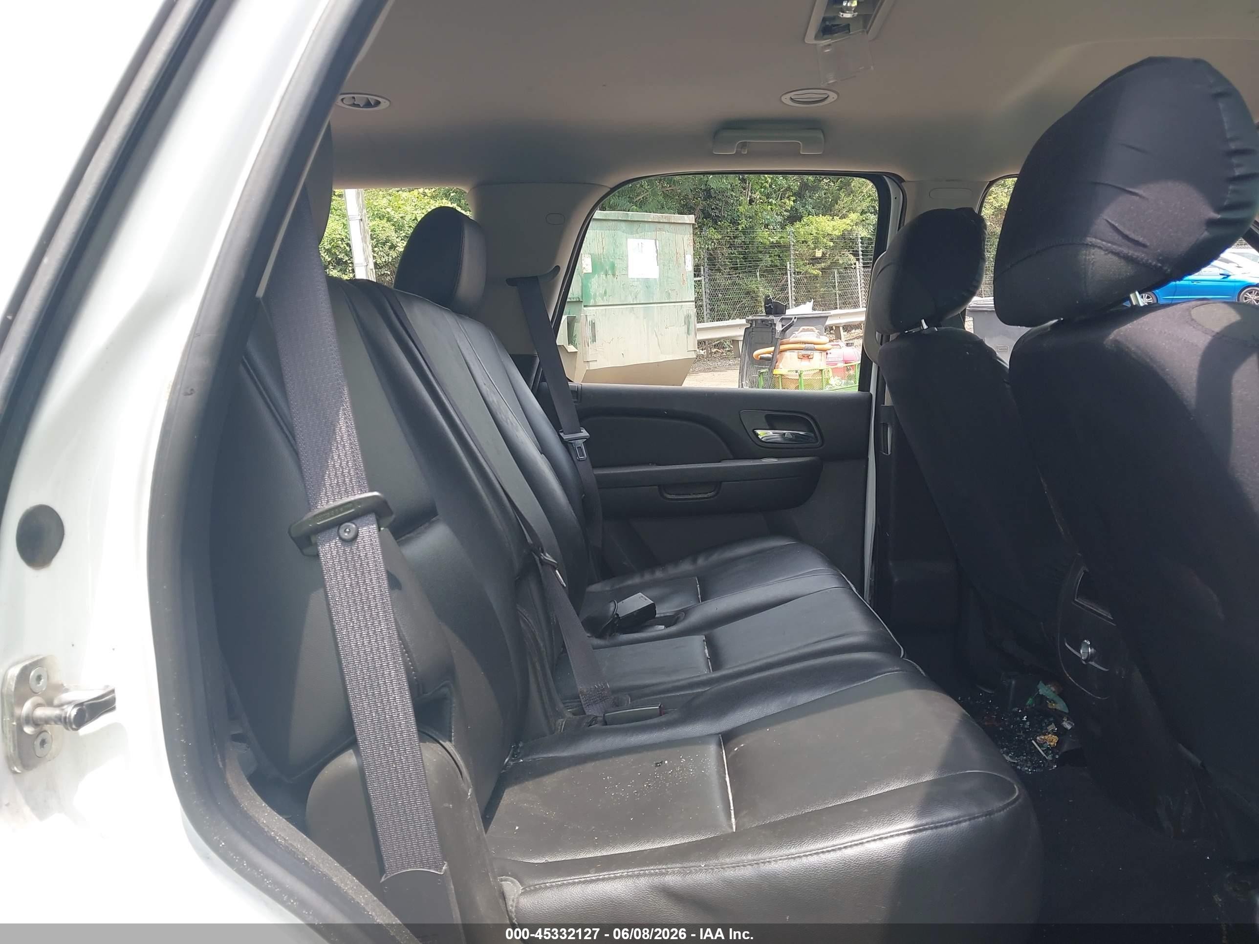 2013 Chevrolet Tahoe Commercial Fleet White vin: 1GNLC2E05DR254384