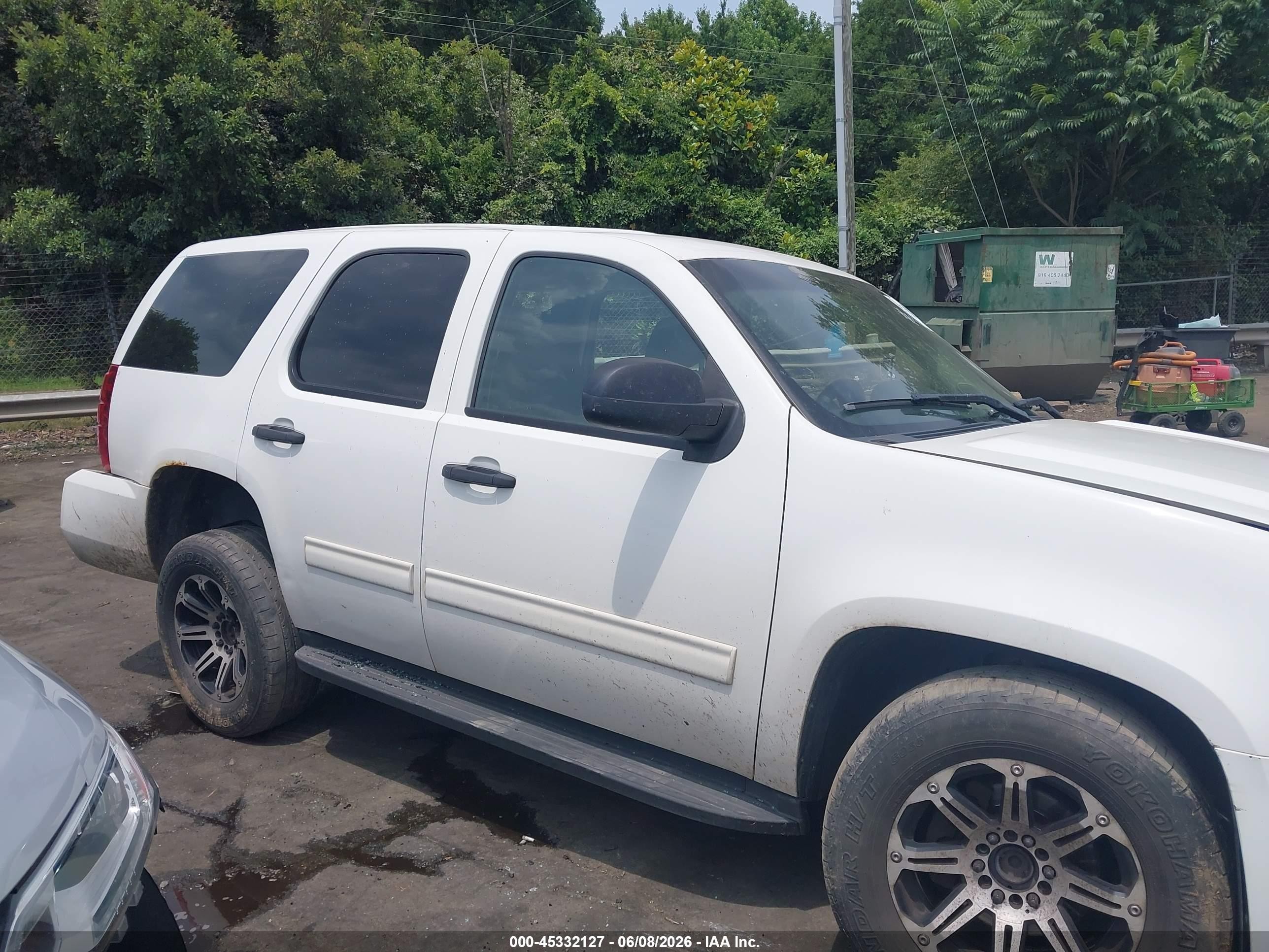 2013 Chevrolet Tahoe Commercial Fleet White vin: 1GNLC2E05DR254384
