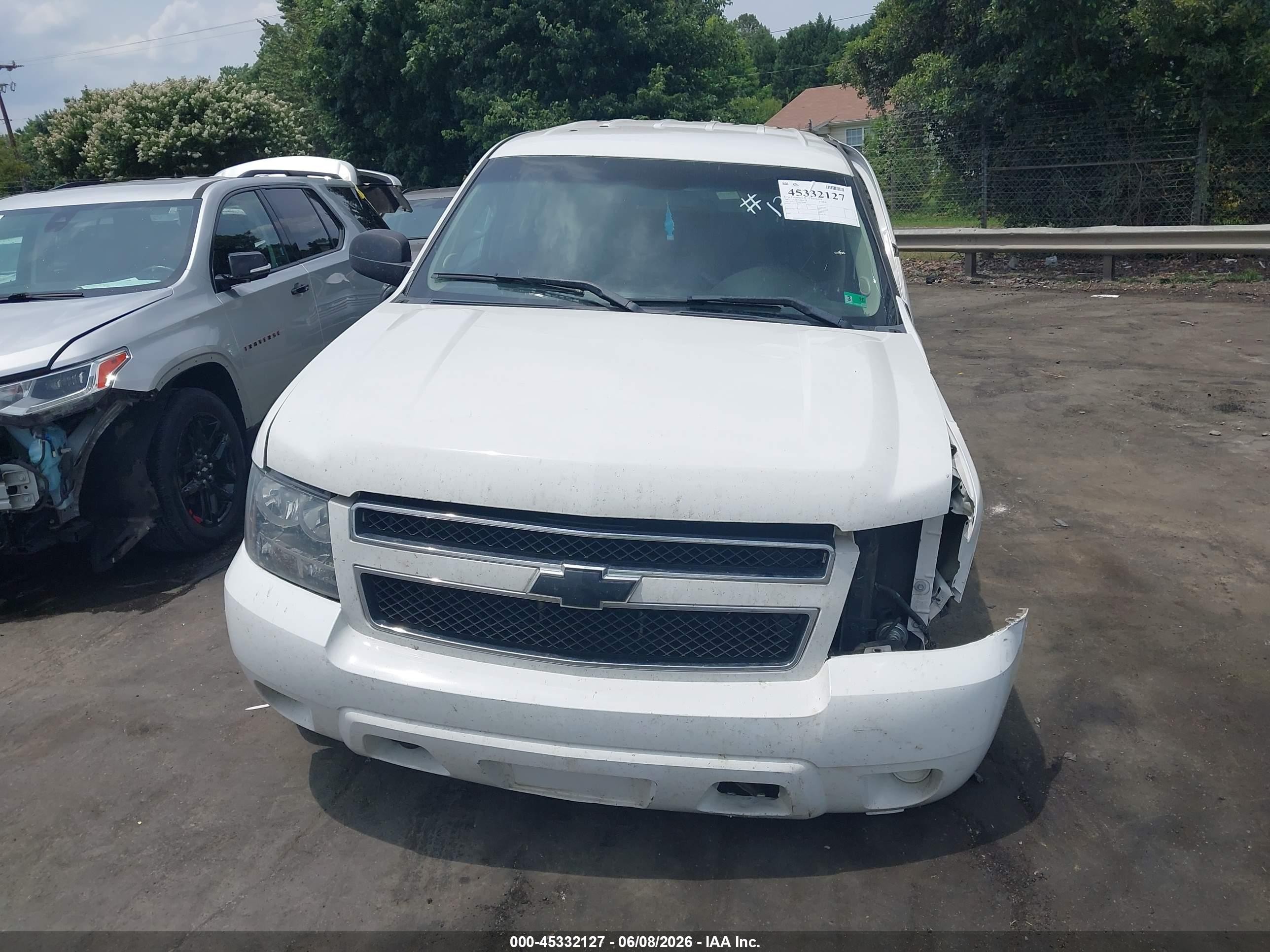 2013 Chevrolet Tahoe Commercial Fleet White vin: 1GNLC2E05DR254384