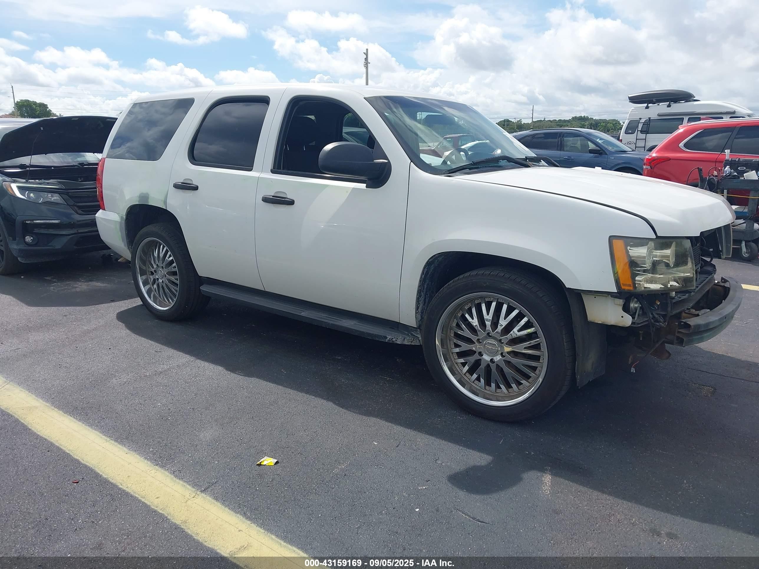1GNLC2E06CR189768