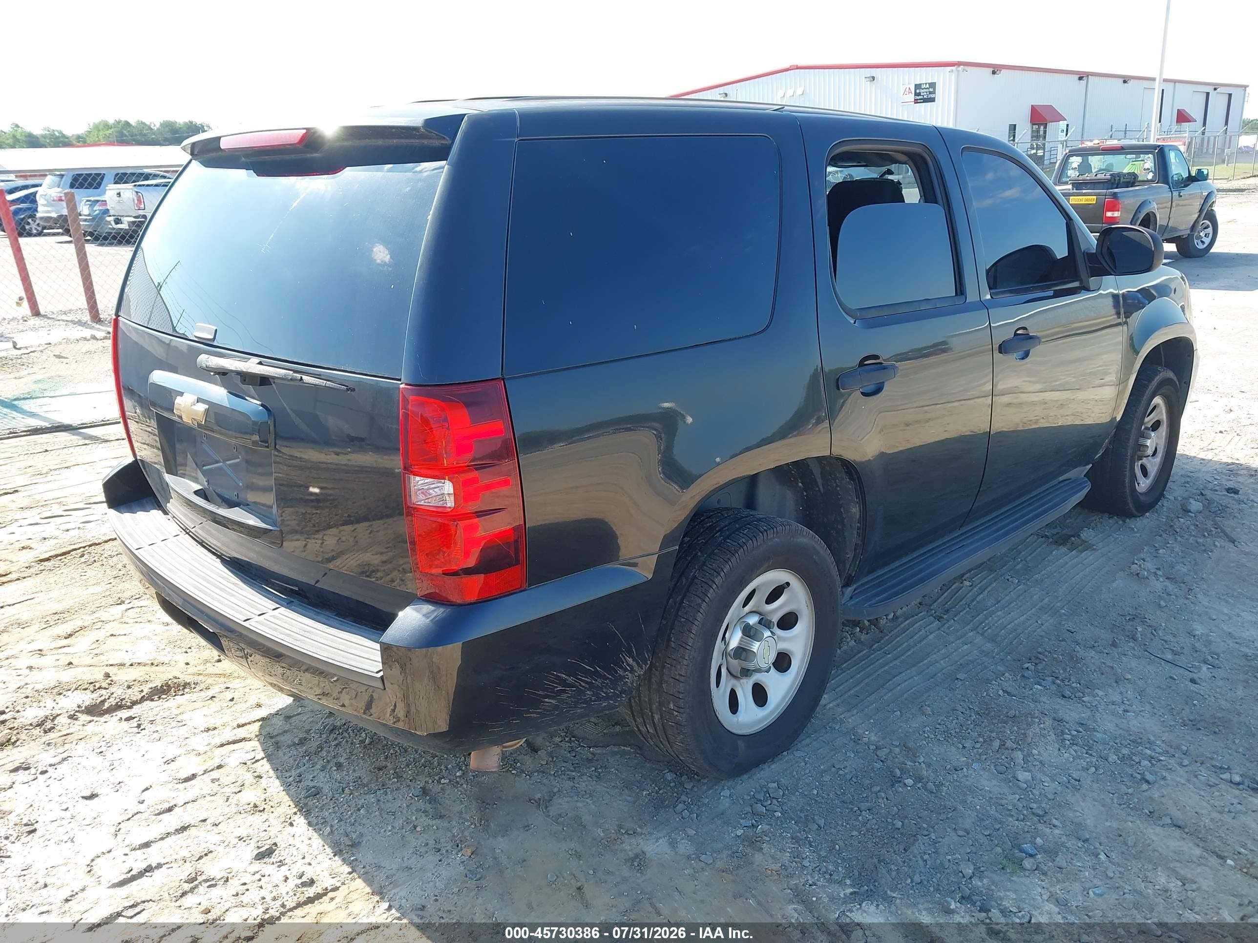 2011 Chevrolet Tahoe Commercial Черный vin: 1GNLC2E08BR274058