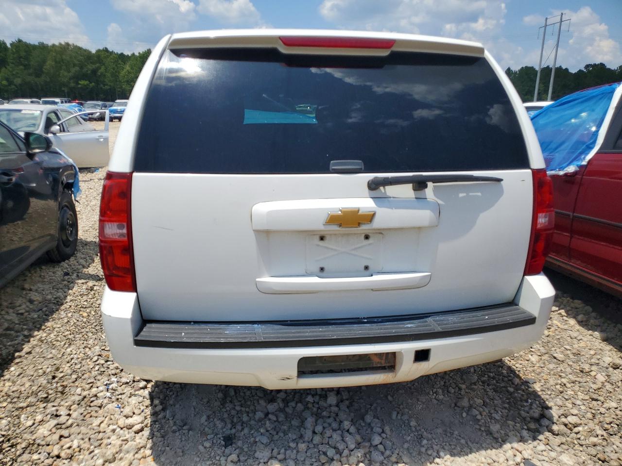 2014 Chevrolet Tahoe Police White vin: 1GNLC2E08ER227648