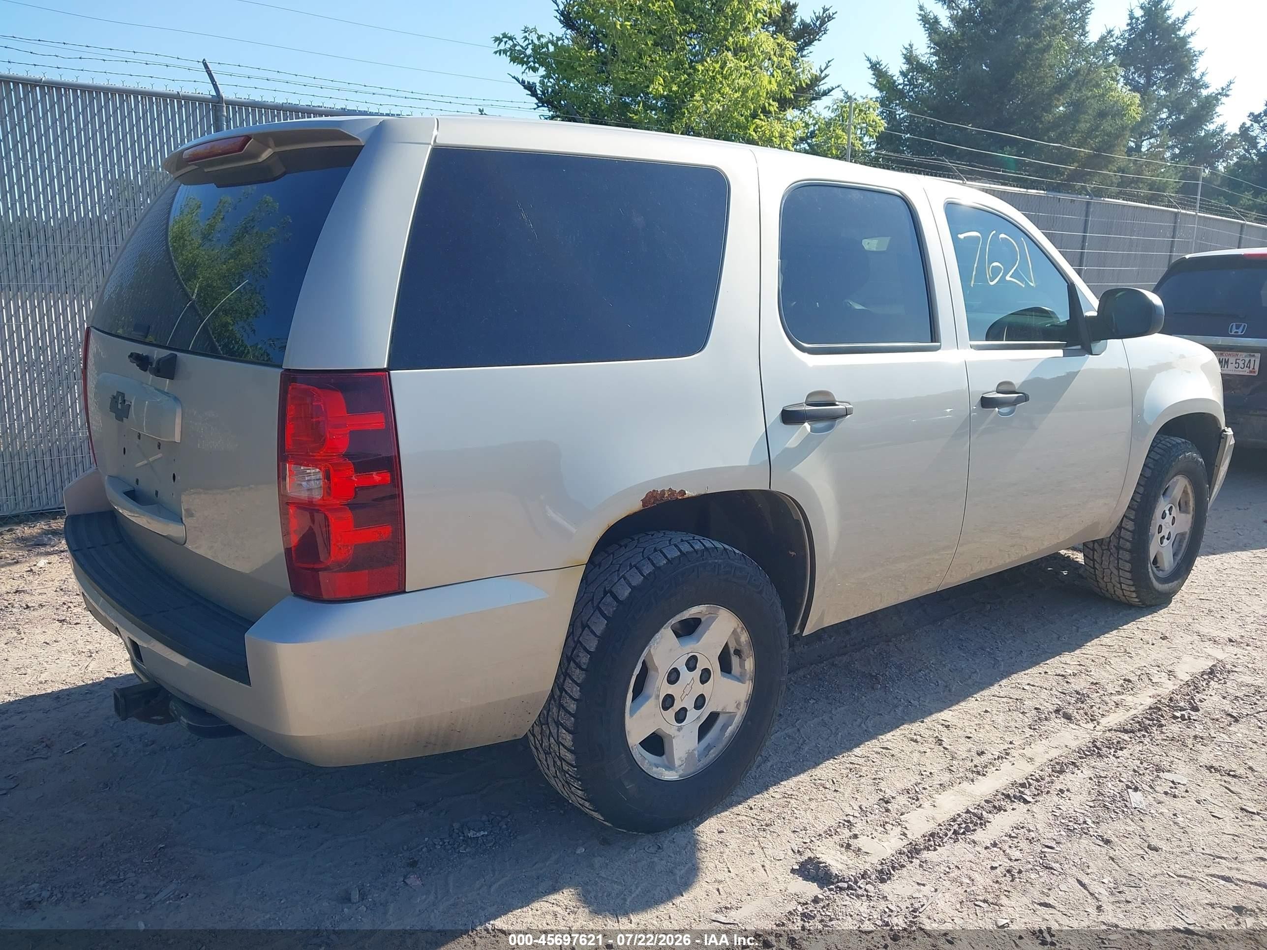 2013 Chevrolet Tahoe Commercial Beige vin: 1GNLC2E09DR124723