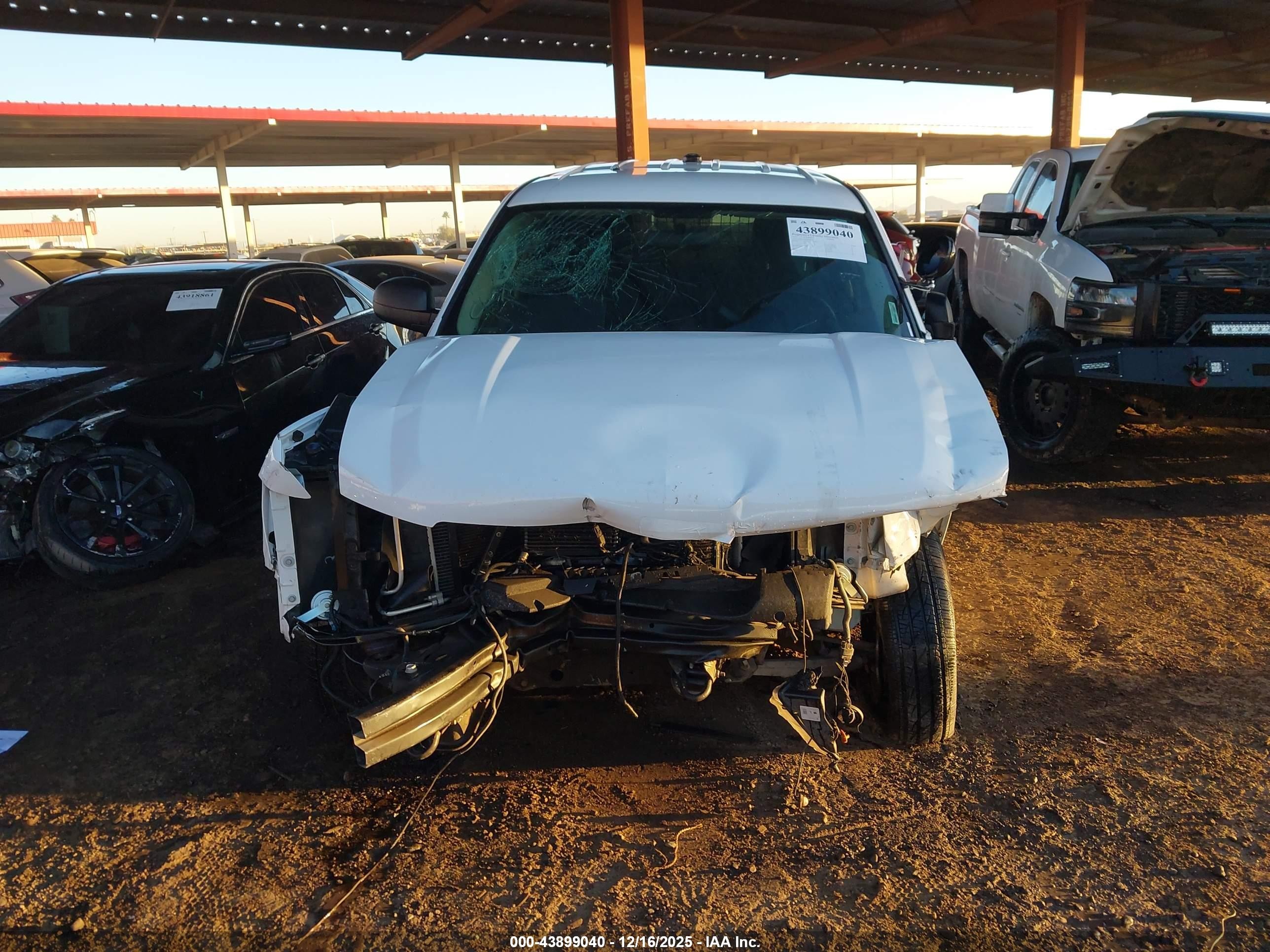 2012 Chevrolet Tahoe Commercial Fleet White vin: 1GNLC2E0XCR265802