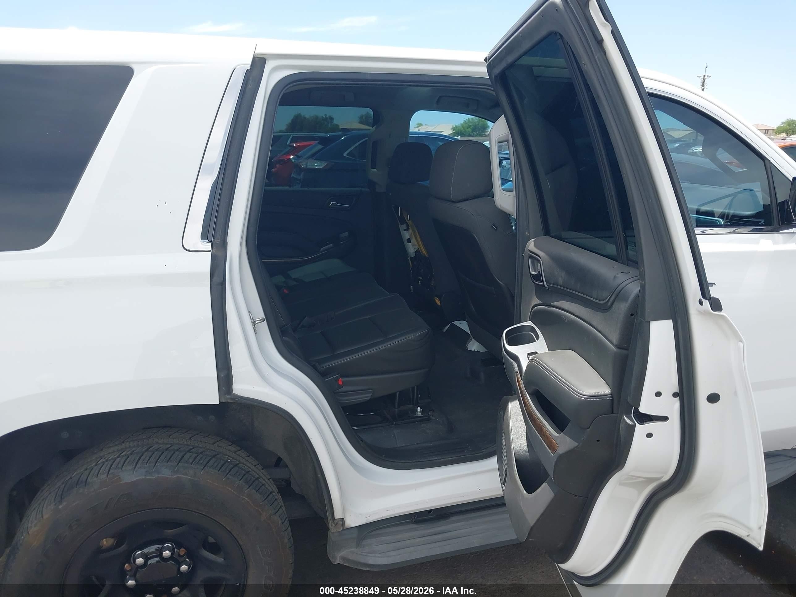 2015 Chevrolet Tahoe Commercial Fleet White vin: 1GNLC2EC0FR565007