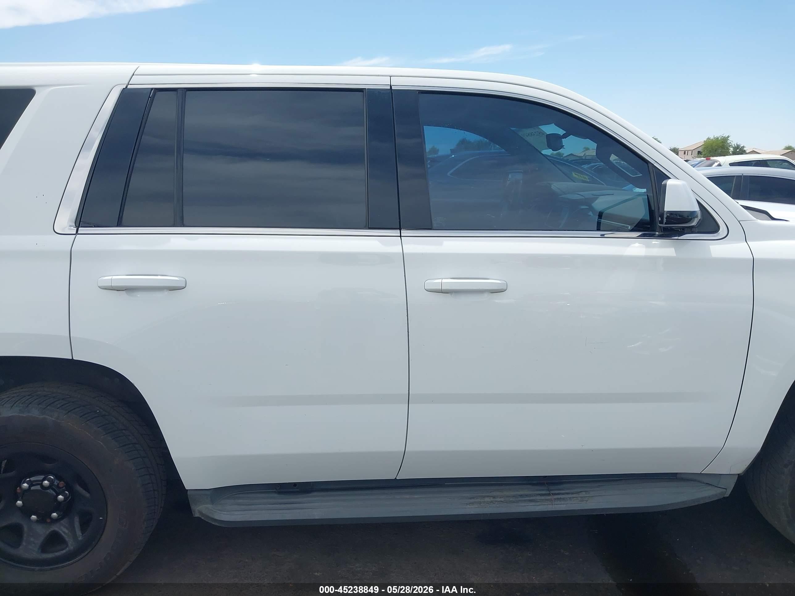 2015 Chevrolet Tahoe Commercial Fleet White vin: 1GNLC2EC0FR565007