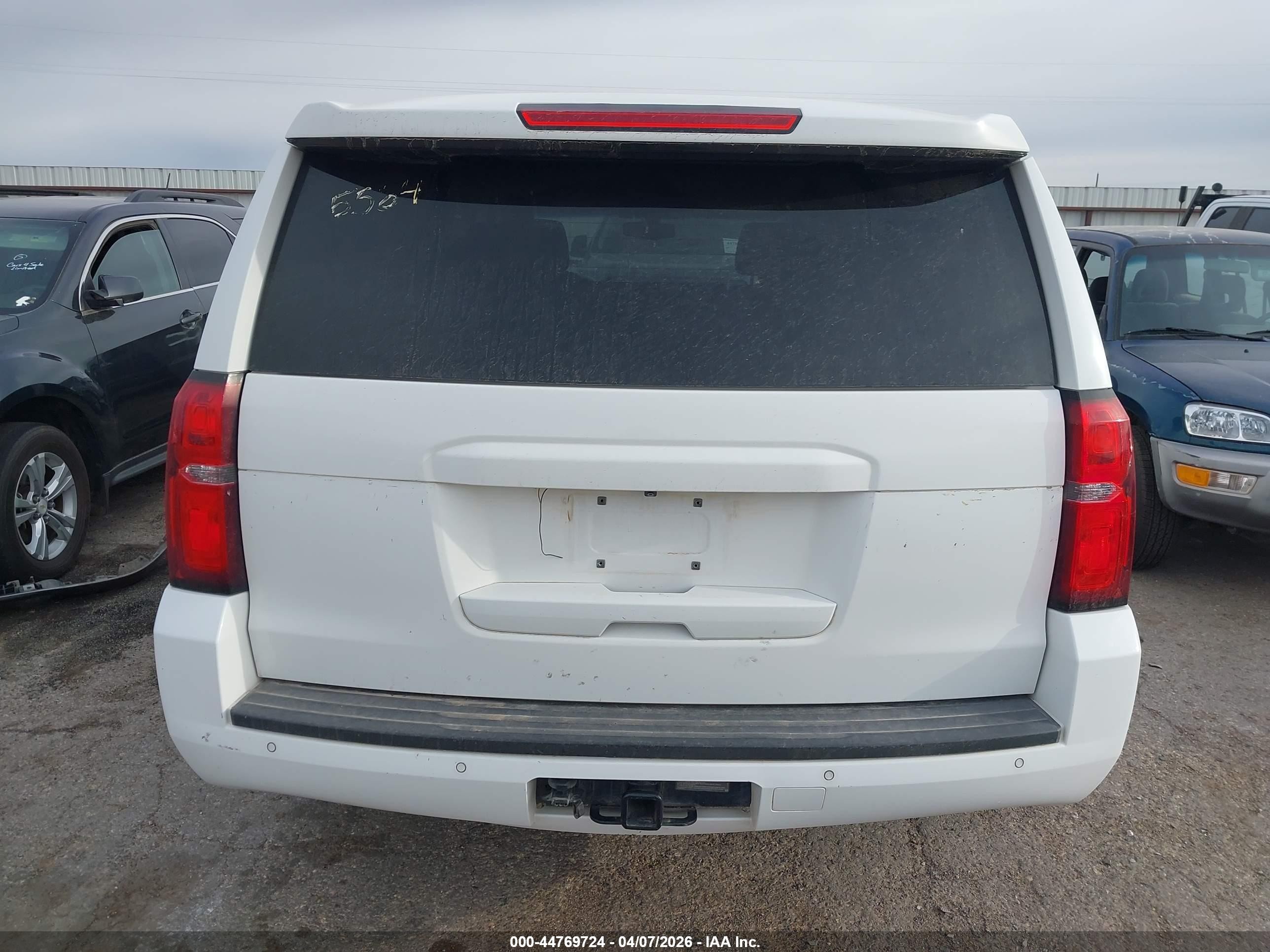 2015 Chevrolet Tahoe Commercial Fleet White vin: 1GNLC2EC4FR625760