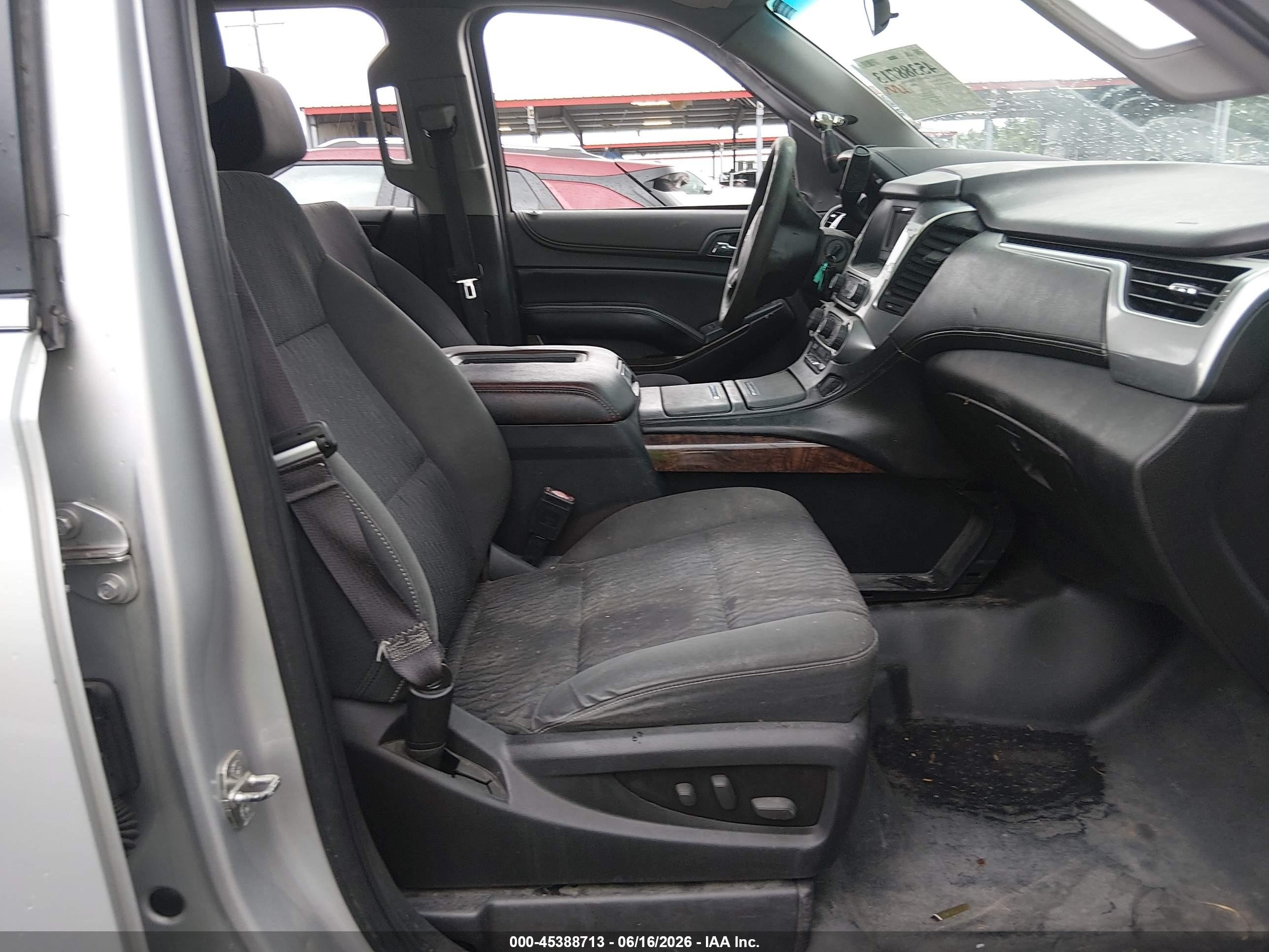 2015 Chevrolet Tahoe Commercial Fleet Silver vin: 1GNLC2EC9FR274327
