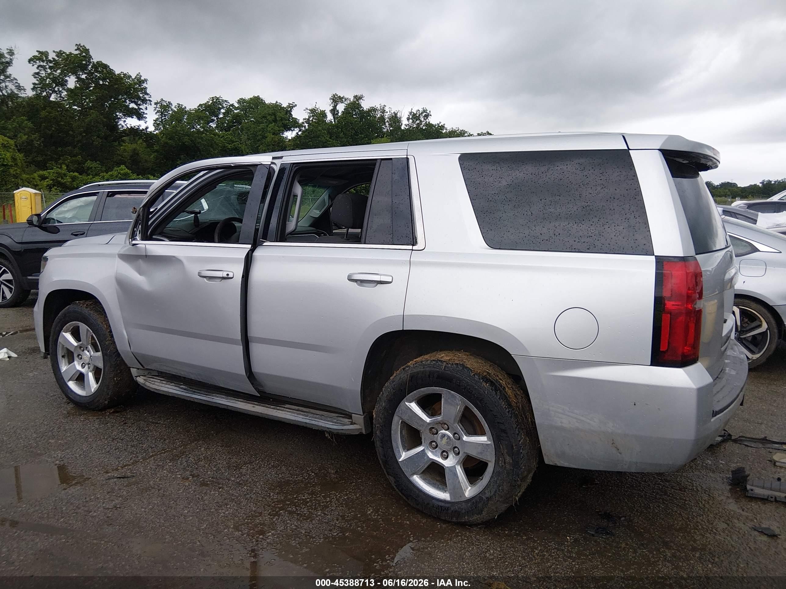 2015 Chevrolet Tahoe Commercial Fleet Silver vin: 1GNLC2EC9FR274327