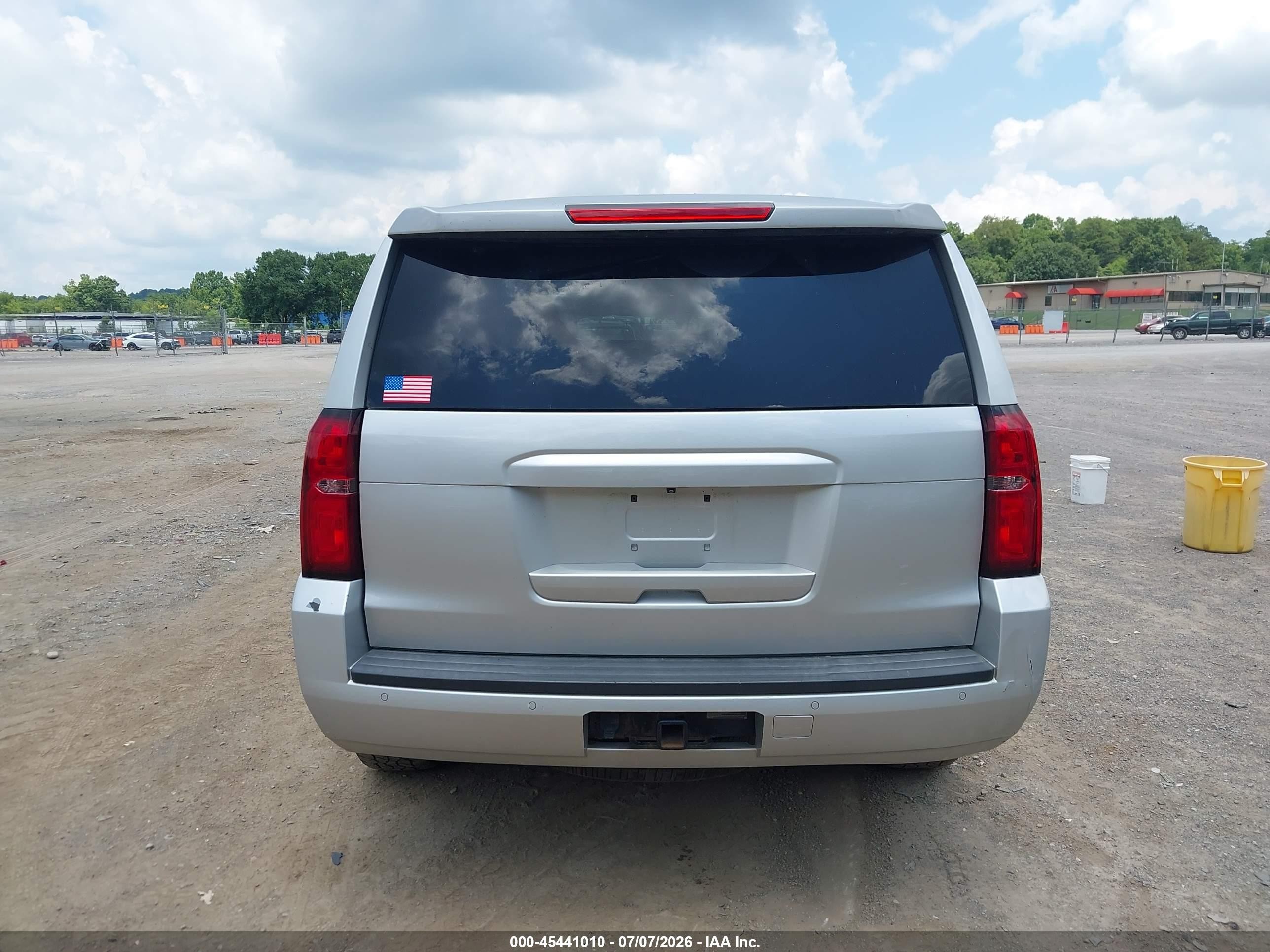 2015 Chevrolet Tahoe Commercial Fleet Silver vin: 1GNLC2KC9FR705219