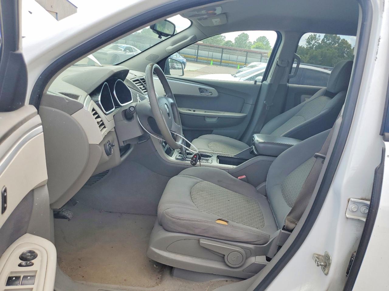 2010 Chevrolet Traverse Ls White vin: 1GNLREED0AS117926
