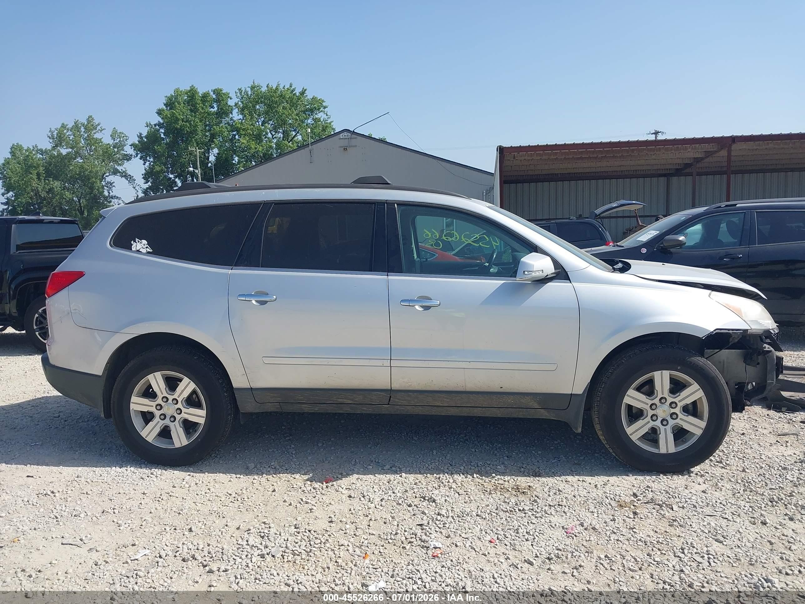 2010 Chevrolet Traverse Lt Silver vin: 1GNLRFED0AJ252237