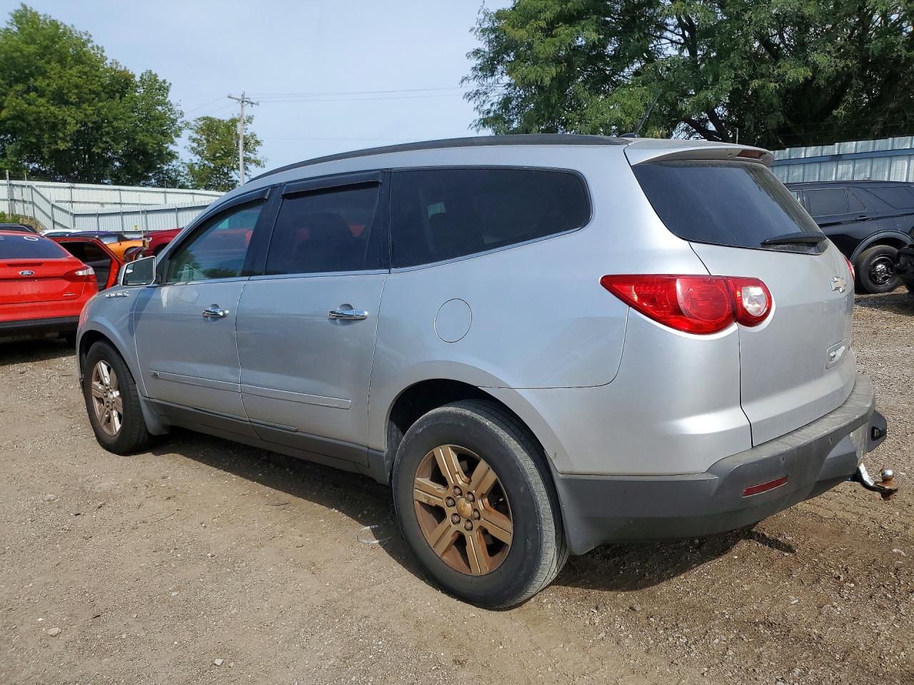 2010 Chevrolet Traverse Lt Silver vin: 1GNLRFED2AS150156