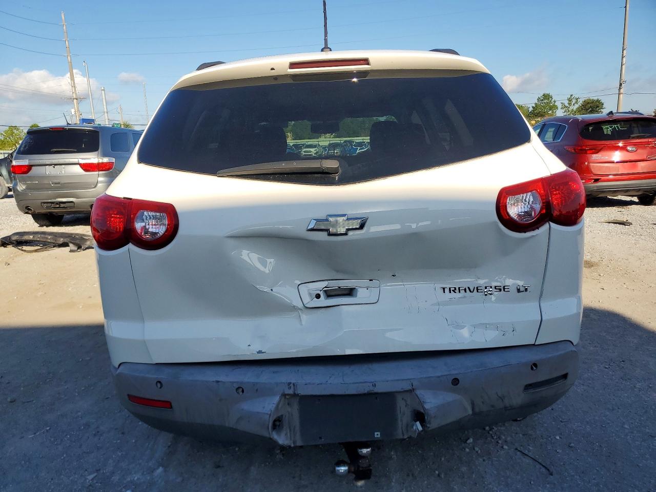 2010 Chevrolet Traverse Lt White vin: 1GNLRFED3AJ210306