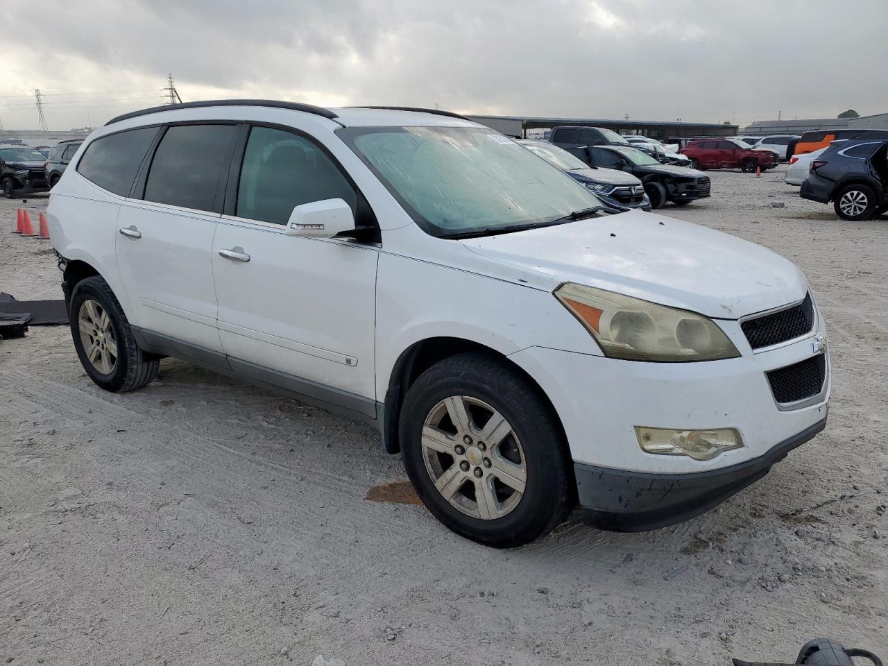 2010 Chevrolet Traverse Lt White vin: 1GNLRFED3AS106733