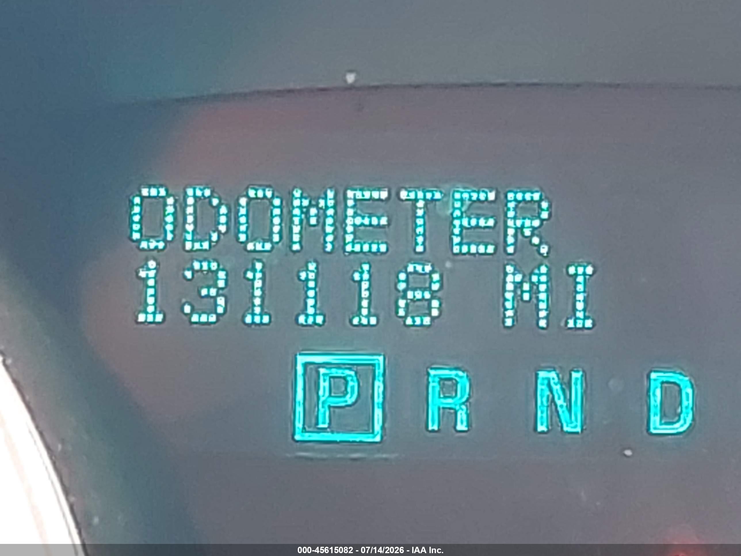 2010 Chevrolet Traverse Lt Silver vin: 1GNLRFED3AS110197