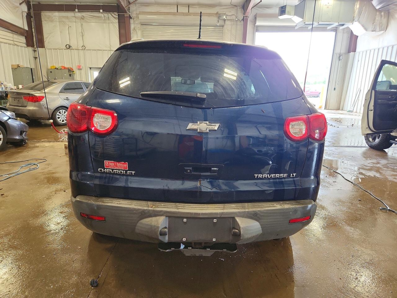 2010 Chevrolet Traverse Lt Blue vin: 1GNLRFED3AS111401