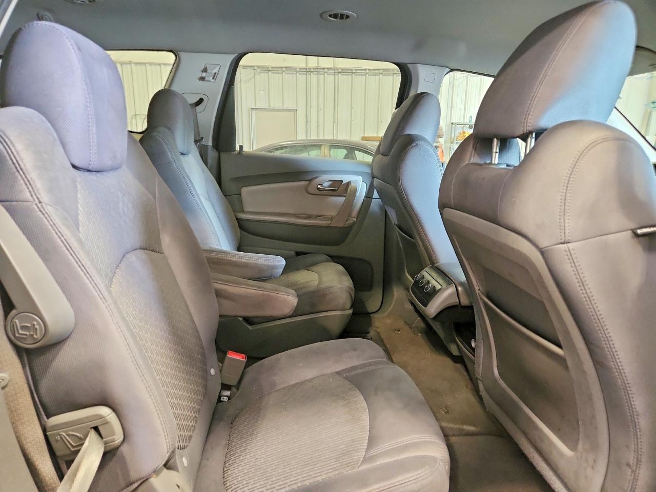2010 Chevrolet Traverse Lt Blue vin: 1GNLRFED3AS111401