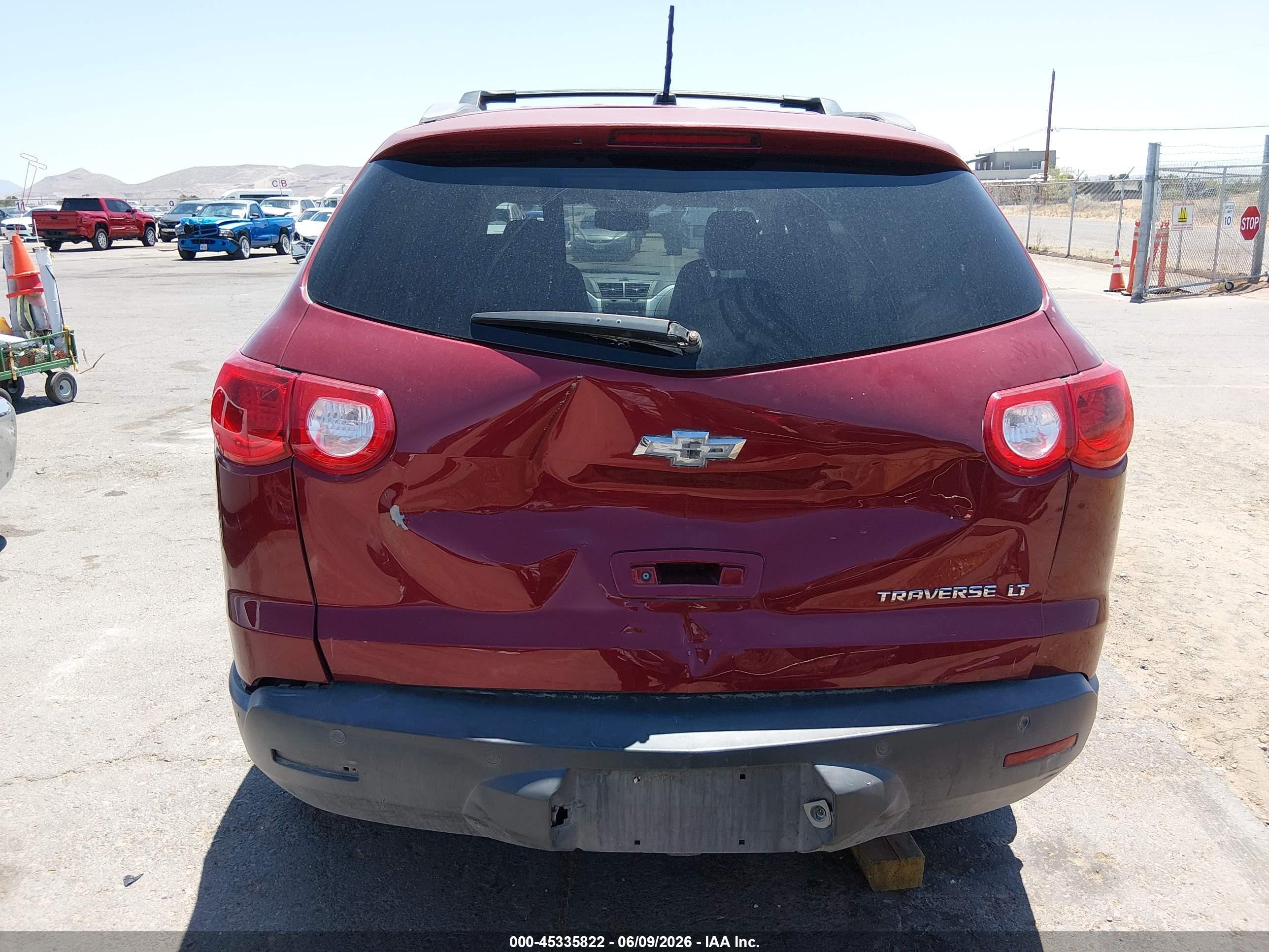 2010 Chevrolet Traverse Lt Maroon vin: 1GNLRFED4AJ198019