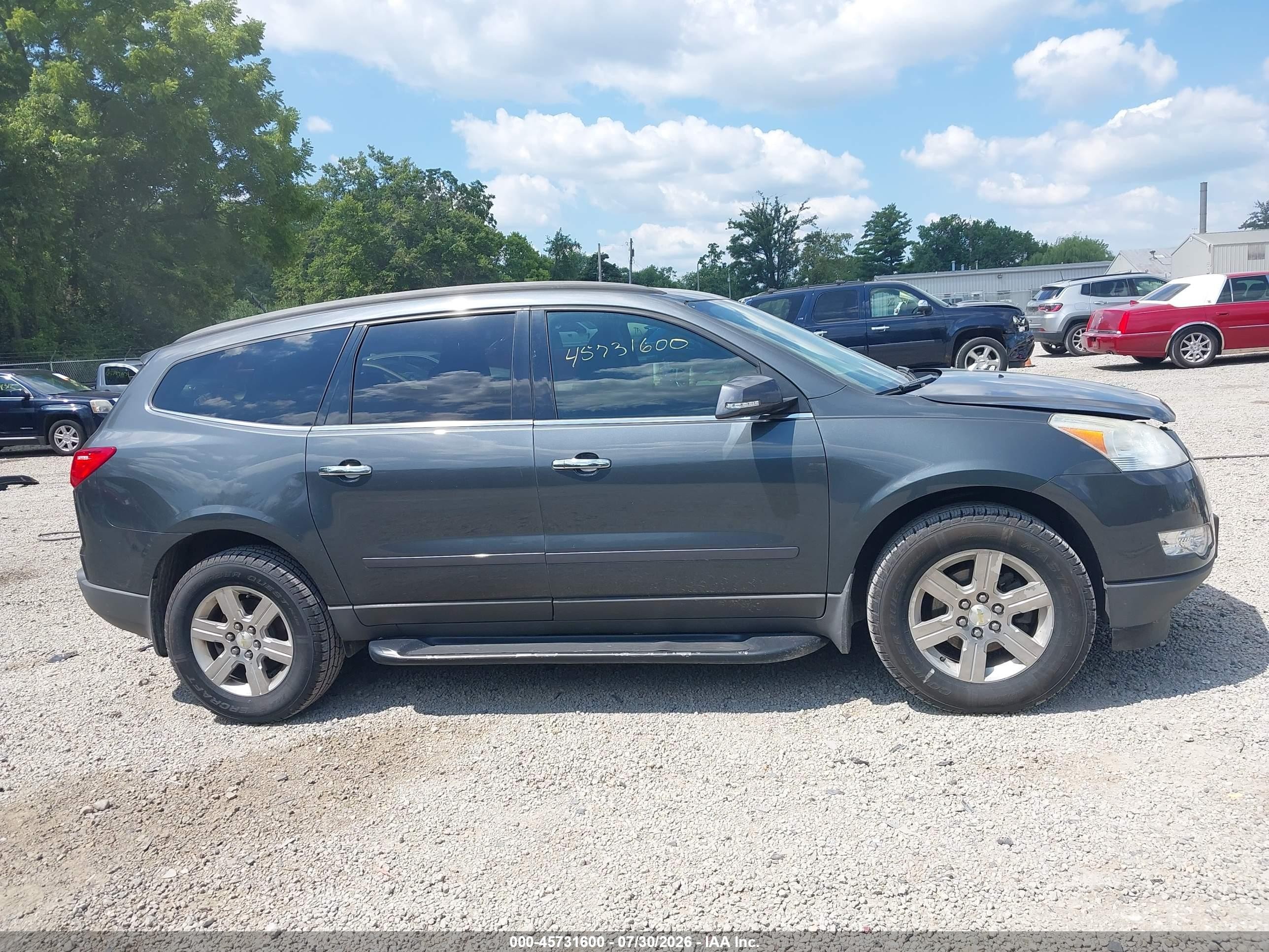 2010 Chevrolet Traverse Lt Gray vin: 1GNLRFED4AJ203350