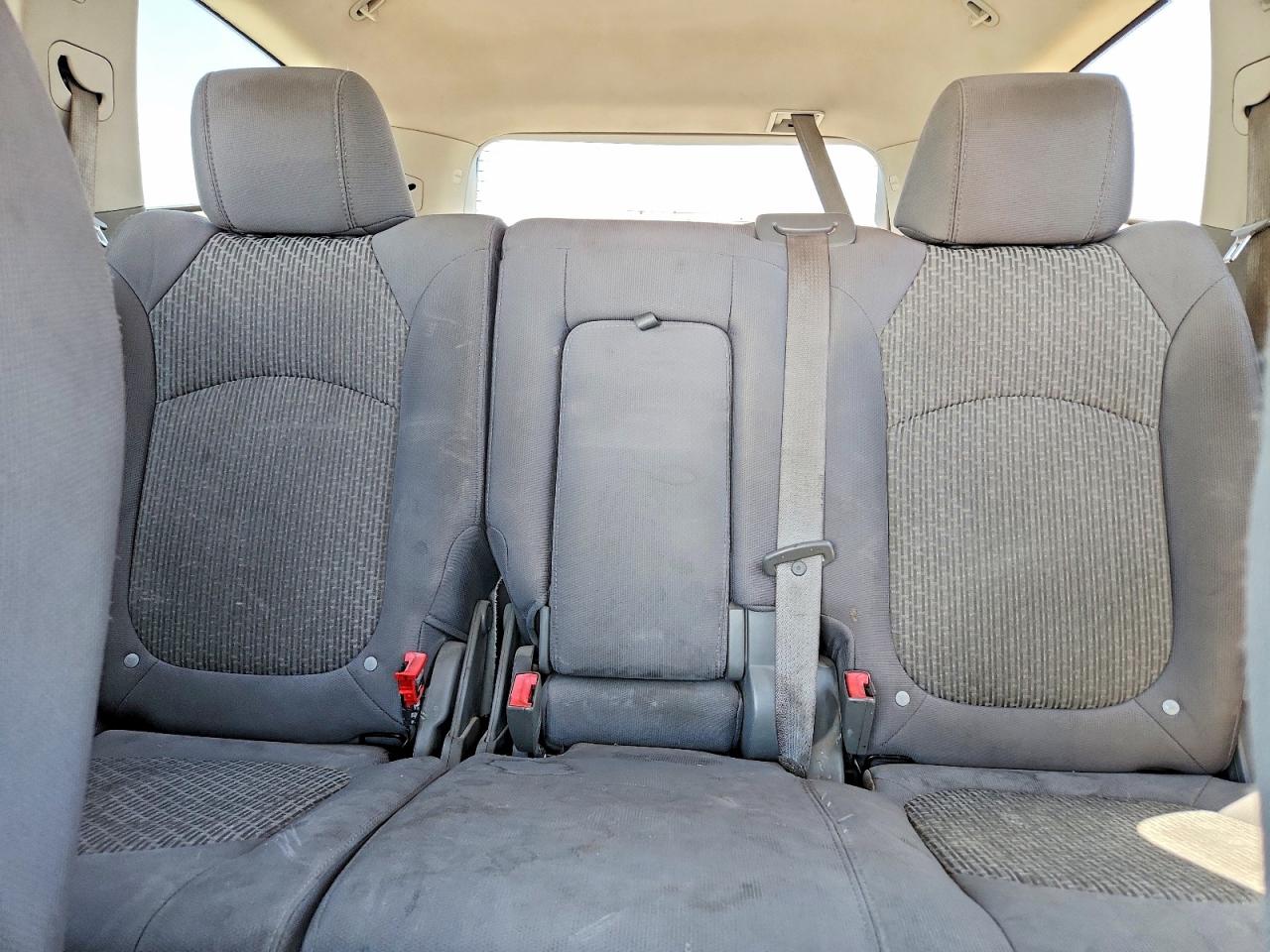2010 Chevrolet Traverse Lt Silver vin: 1GNLRFED4AS114470