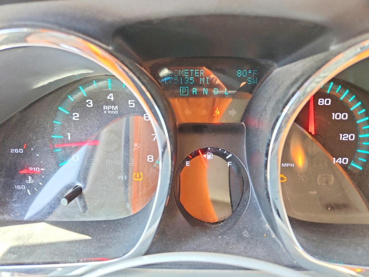 2010 Chevrolet Traverse Lt Silver vin: 1GNLRFED4AS114470