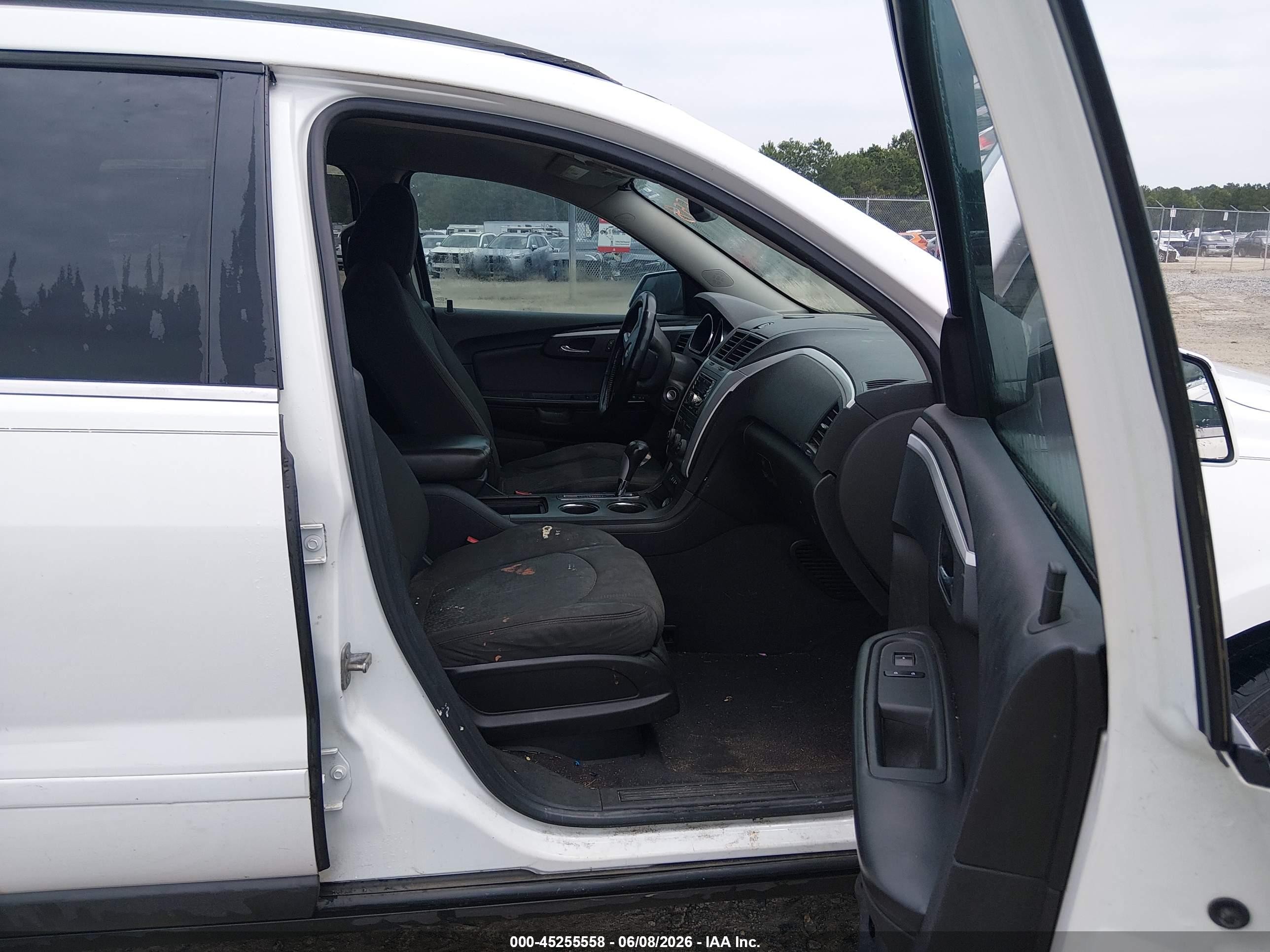 2010 Chevrolet Traverse Lt White vin: 1GNLRFED4AS124593