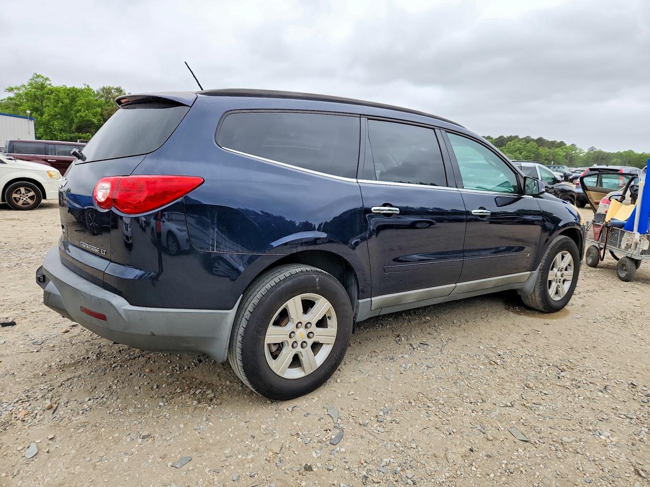 2010 Chevrolet Traverse Blue vin: 1GNLRFED5AS110511
