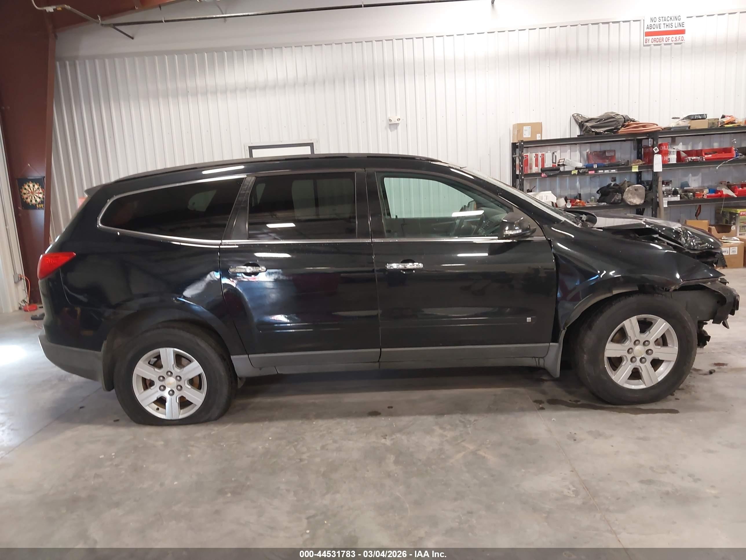 2010 Chevrolet Traverse Lt Black vin: 1GNLRFED5AS122867