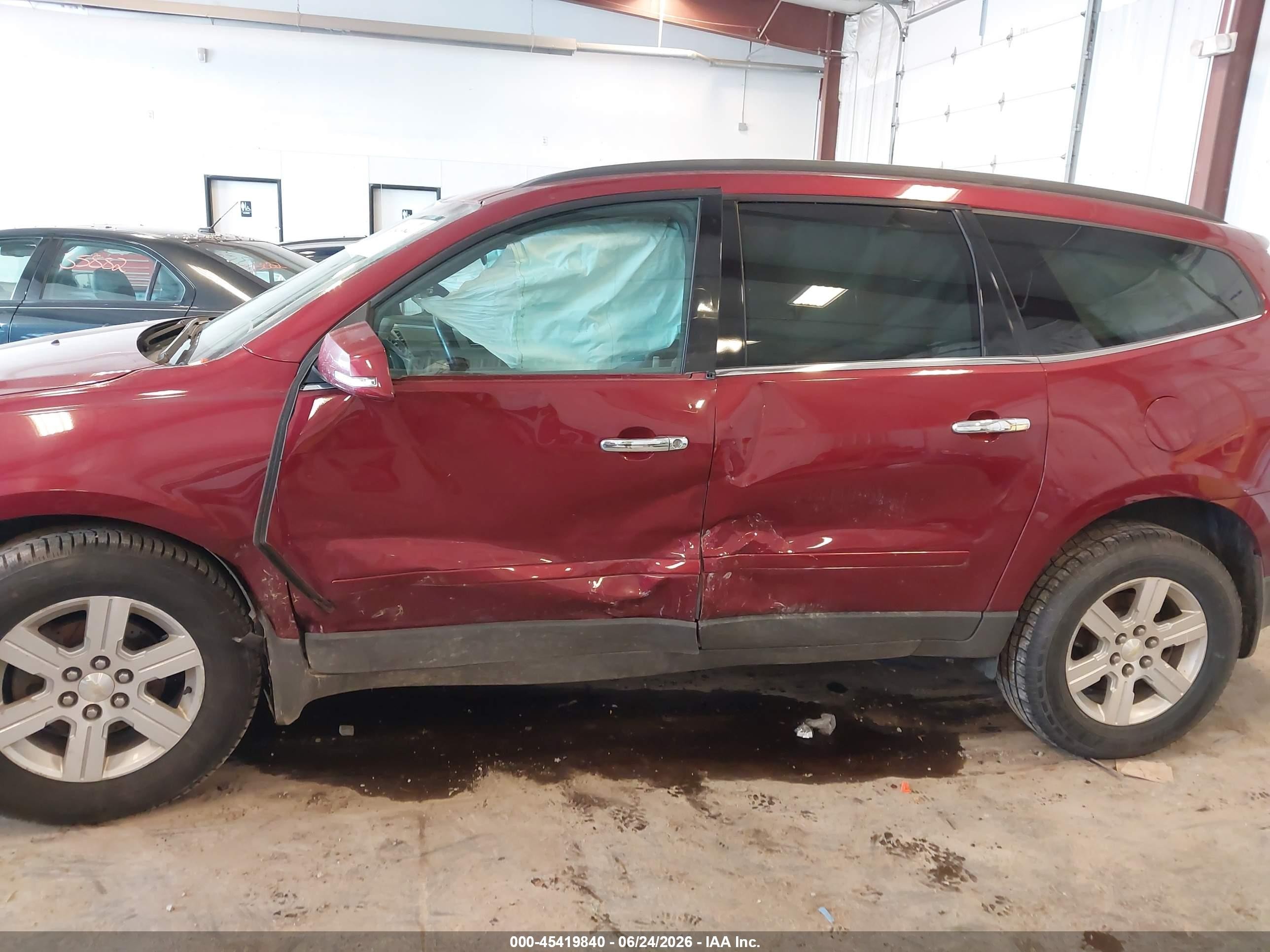 2010 Chevrolet Traverse Lt Red vin: 1GNLRFED6AJ265624