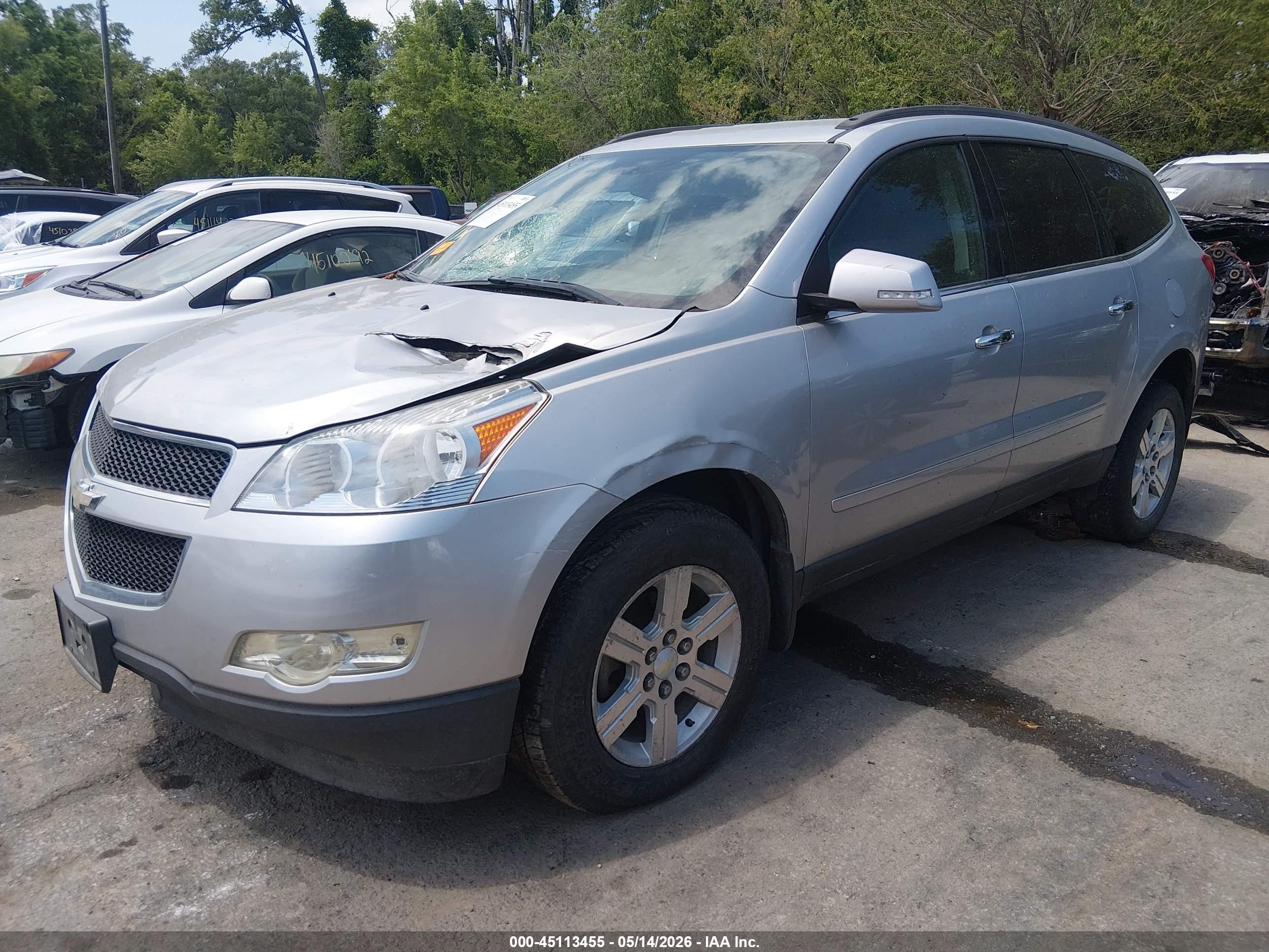 2010 Chevrolet Traverse Lt Silver vin: 1GNLRFED7AJ263137