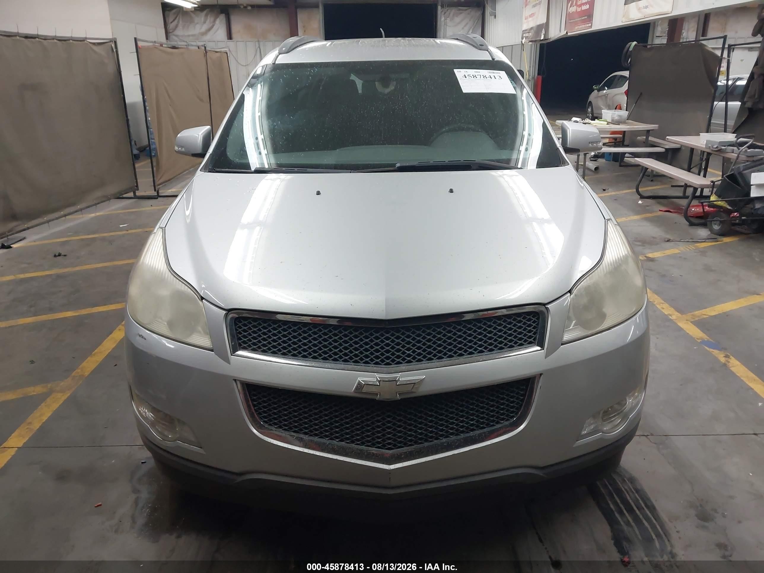 2010 Chevrolet Traverse Lt Gray vin: 1GNLRFED9AJ258344