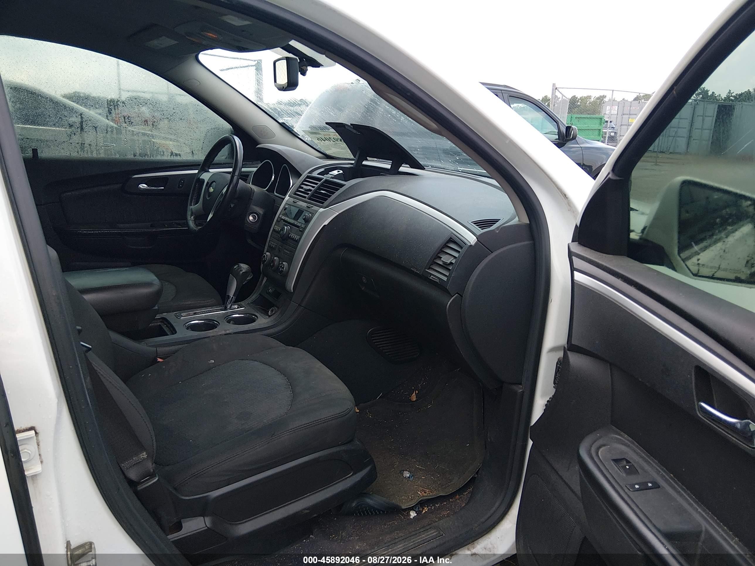 2010 Chevrolet Traverse Lt Белый vin: 1GNLRFED9AS137159