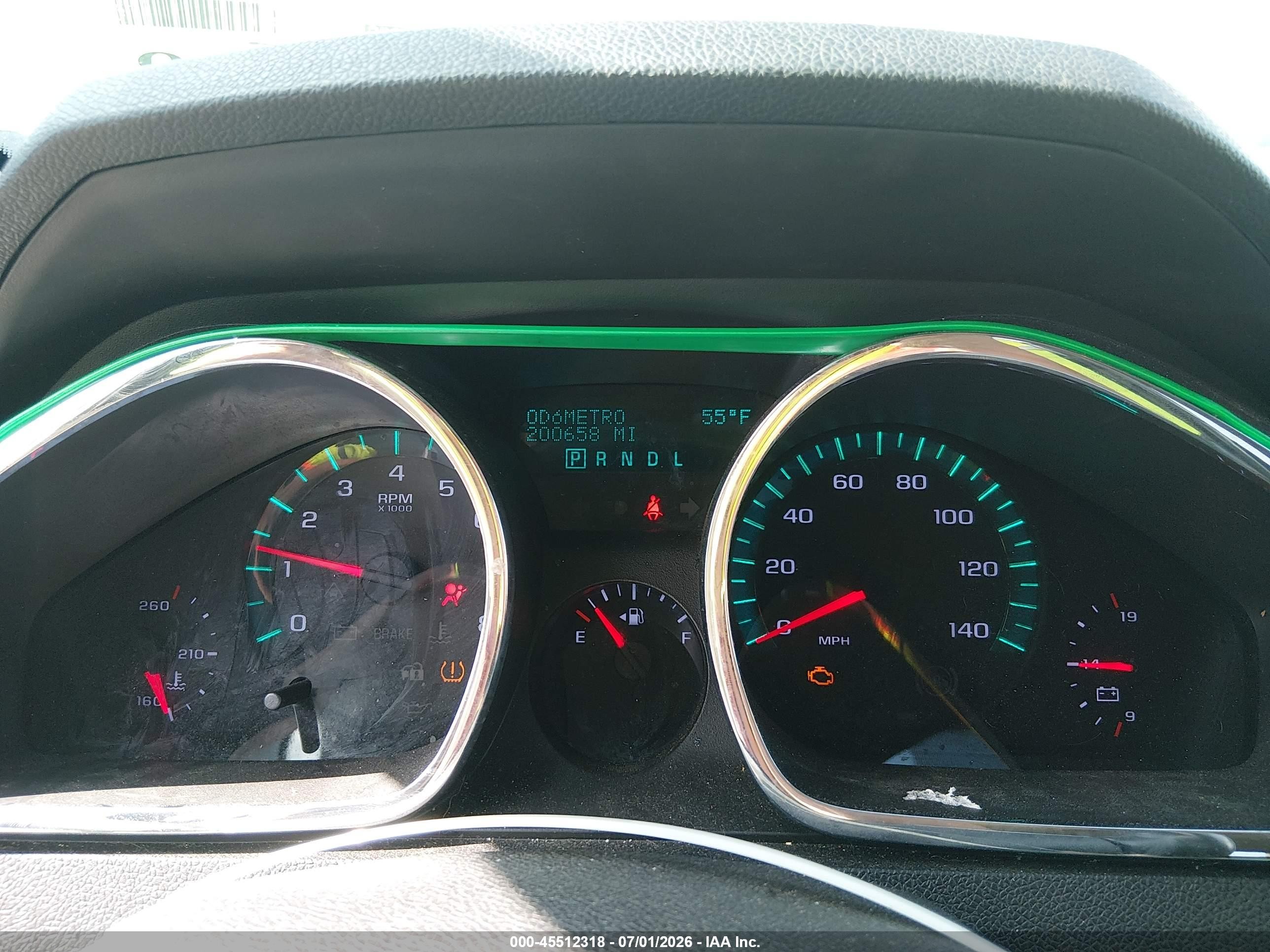 2010 Chevrolet Traverse Lt White vin: 1GNLRFED9AS140806