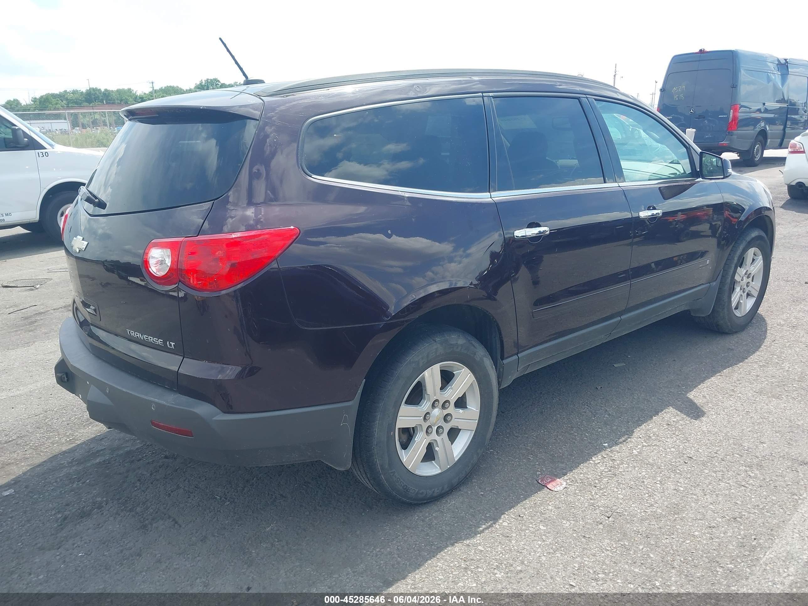 2010 Chevrolet Traverse Lt Maroon vin: 1GNLRFEDXAS133654