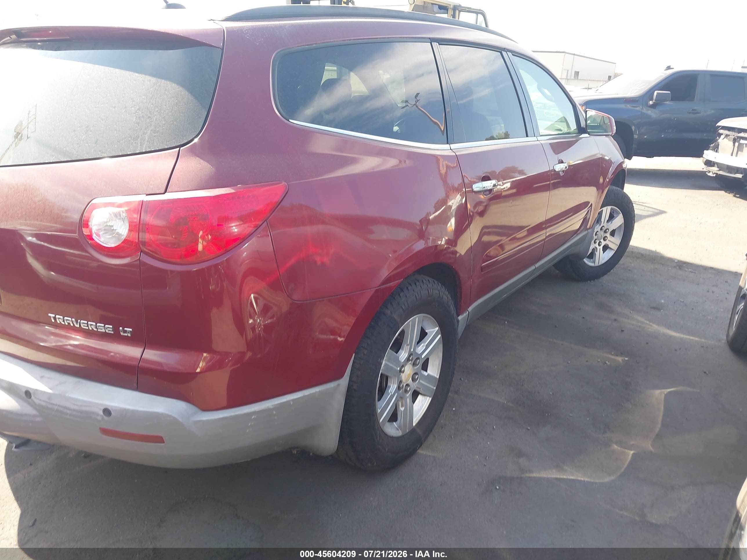 2010 Chevrolet Traverse Lt Red vin: 1GNLRFEDXAS135243