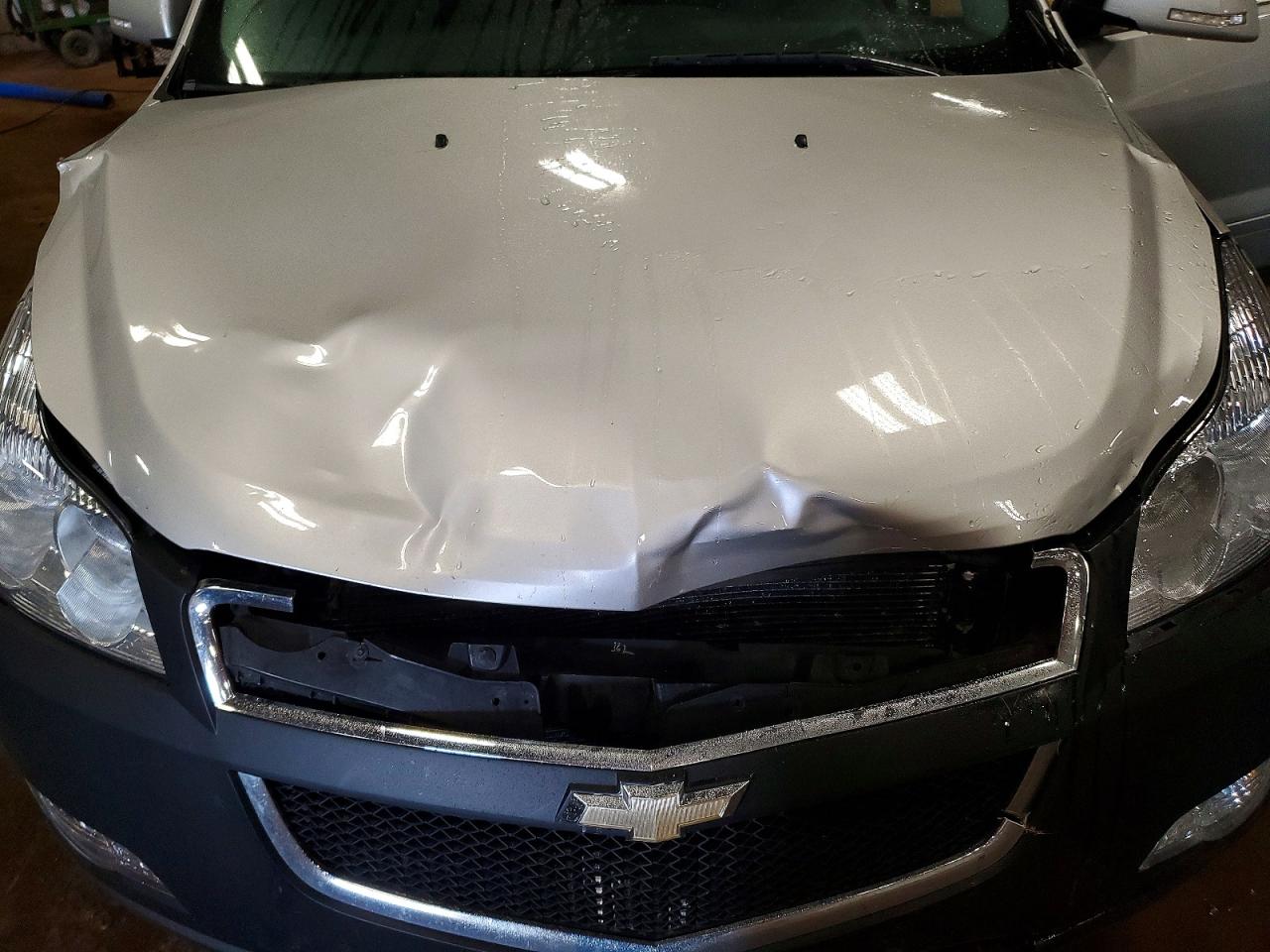 2010 Chevrolet Traverse Lt Silver vin: 1GNLRGED4AS109890