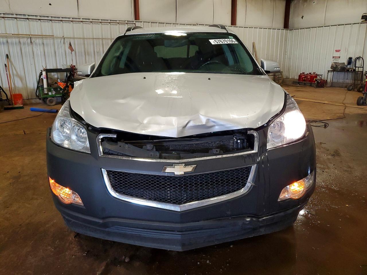 2010 Chevrolet Traverse Lt Silver vin: 1GNLRGED4AS109890