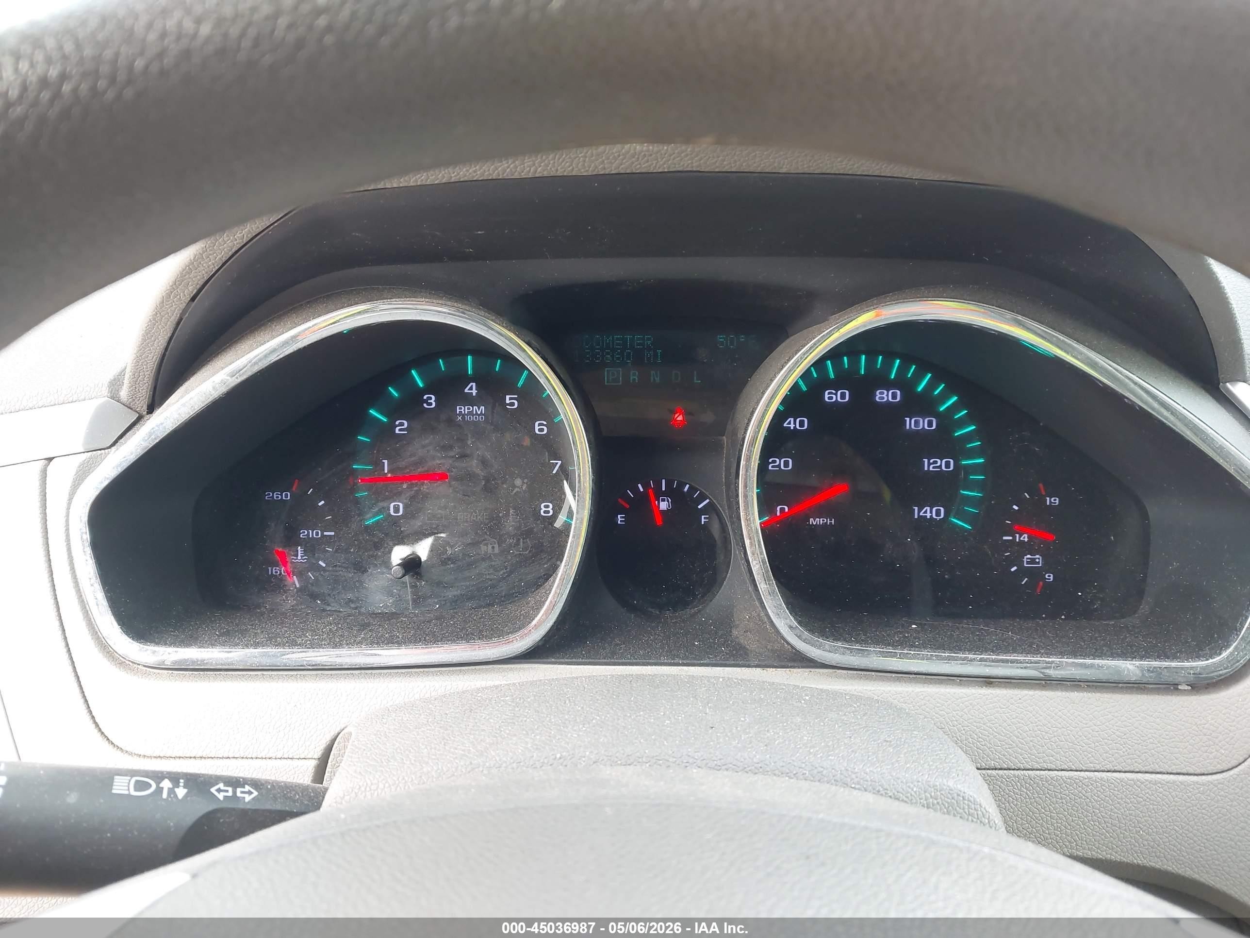 2010 Chevrolet Traverse Ls Silver vin: 1GNLVEED4AJ261108