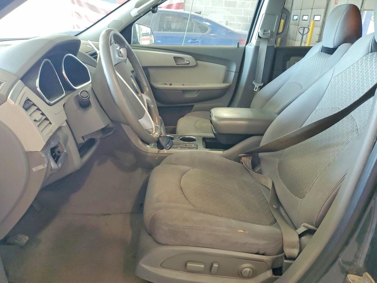 2010 Chevrolet Traverse Lt Gray vin: 1GNLVFED4AS151577