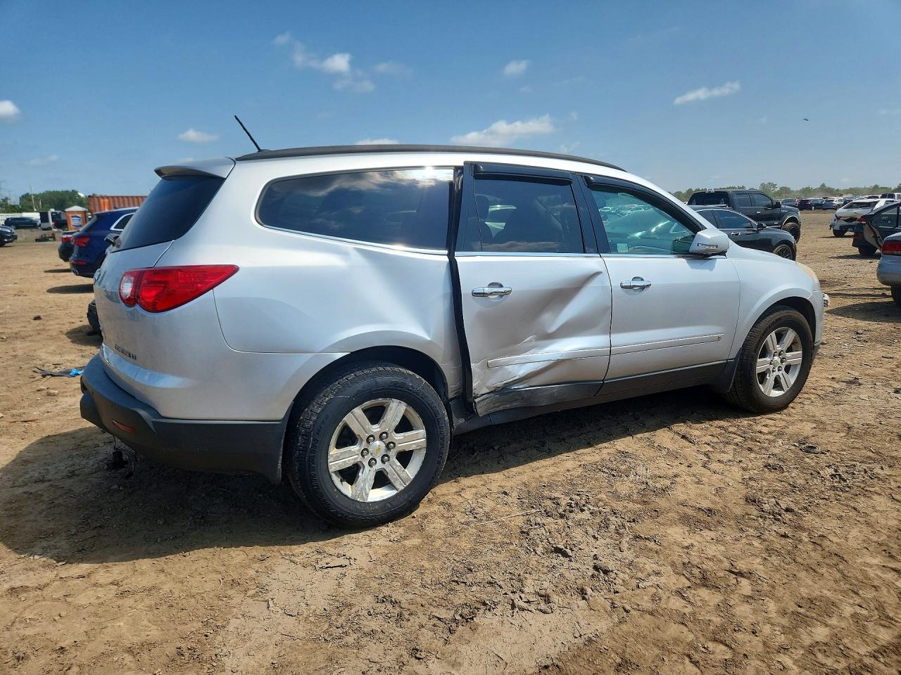 2010 Chevrolet Traverse Lt Silver vin: 1GNLVFEDXAS150742