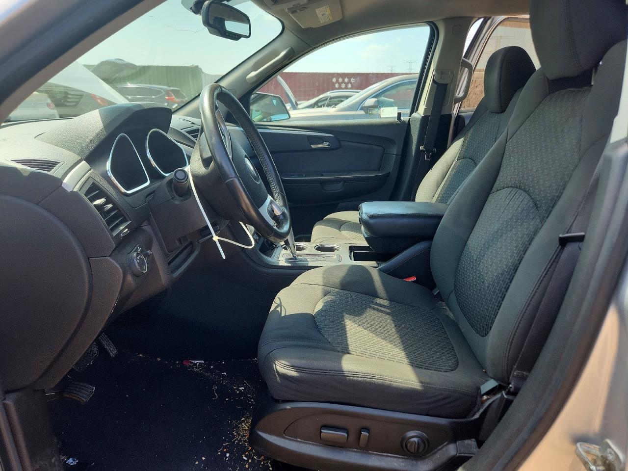 2010 Chevrolet Traverse Lt Silver vin: 1GNLVFEDXAS150742