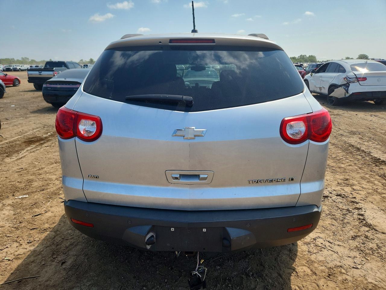2010 Chevrolet Traverse Lt Silver vin: 1GNLVFEDXAS150742