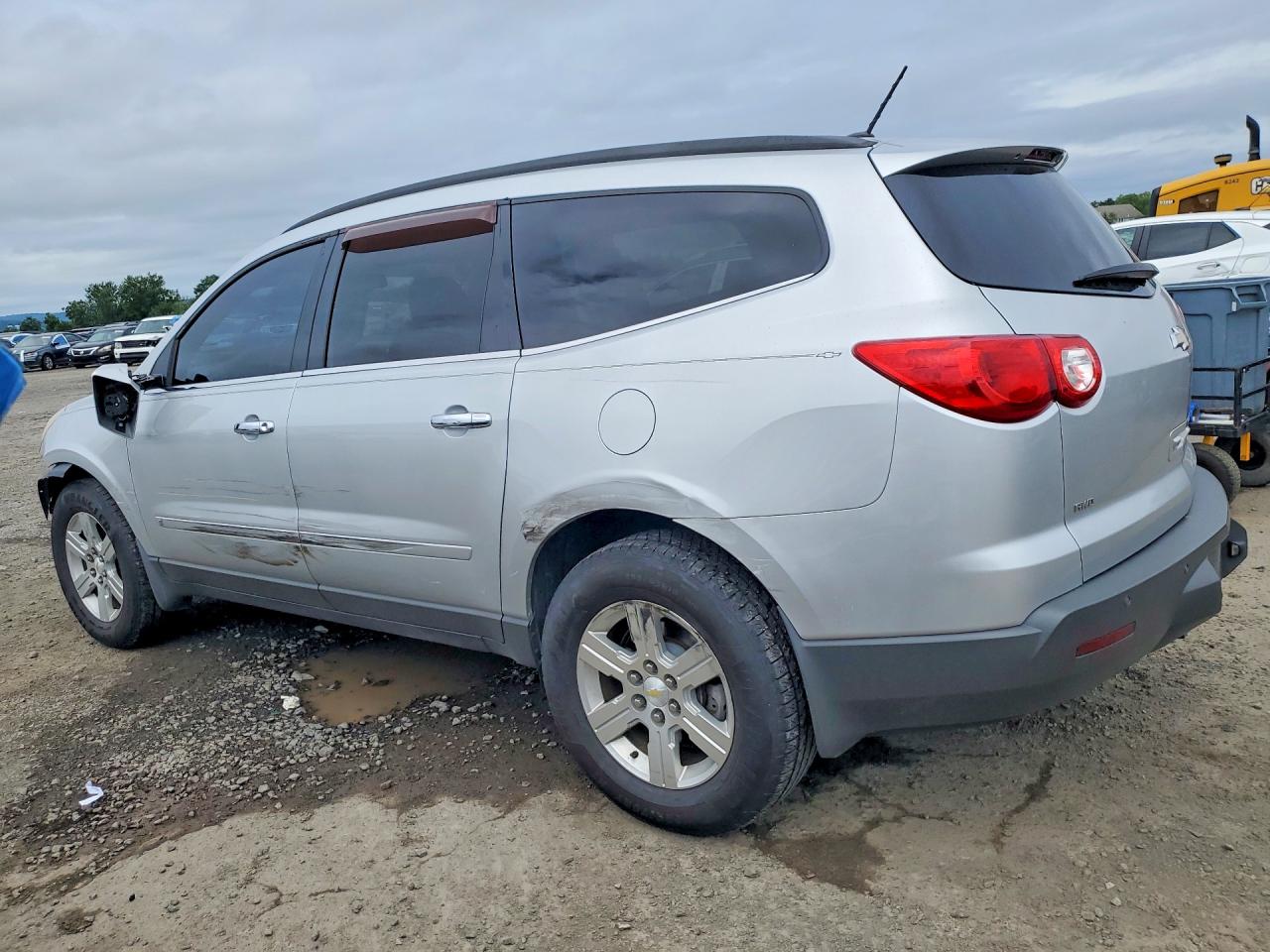 2010 Chevrolet Traverse Lt Silver vin: 1GNLVFEDXAS150904