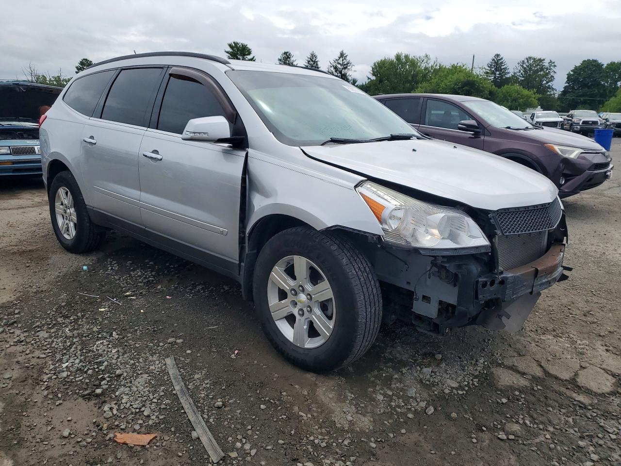 2010 Chevrolet Traverse Lt Silver vin: 1GNLVFEDXAS150904