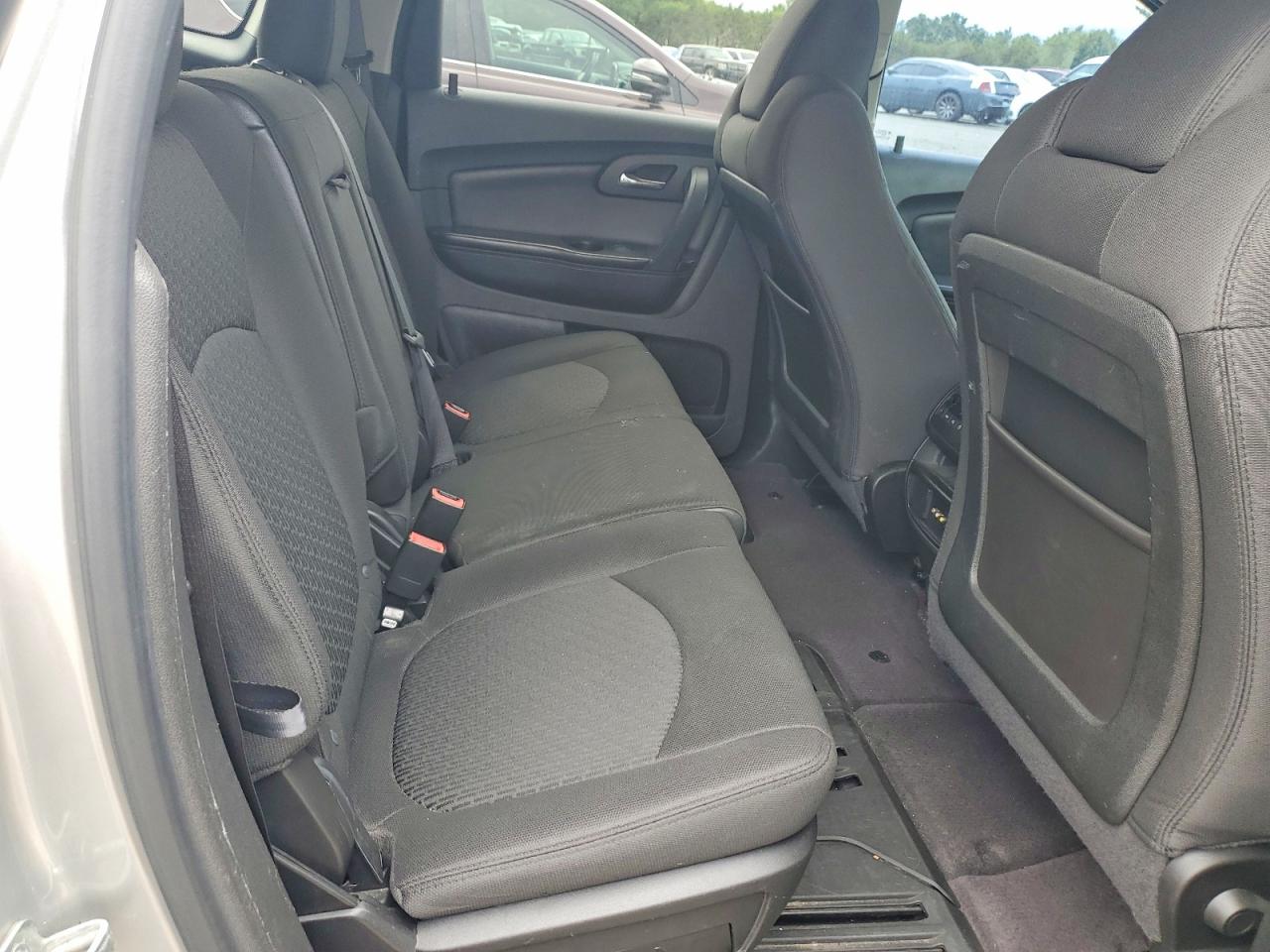 2010 Chevrolet Traverse Lt Silver vin: 1GNLVFEDXAS150904