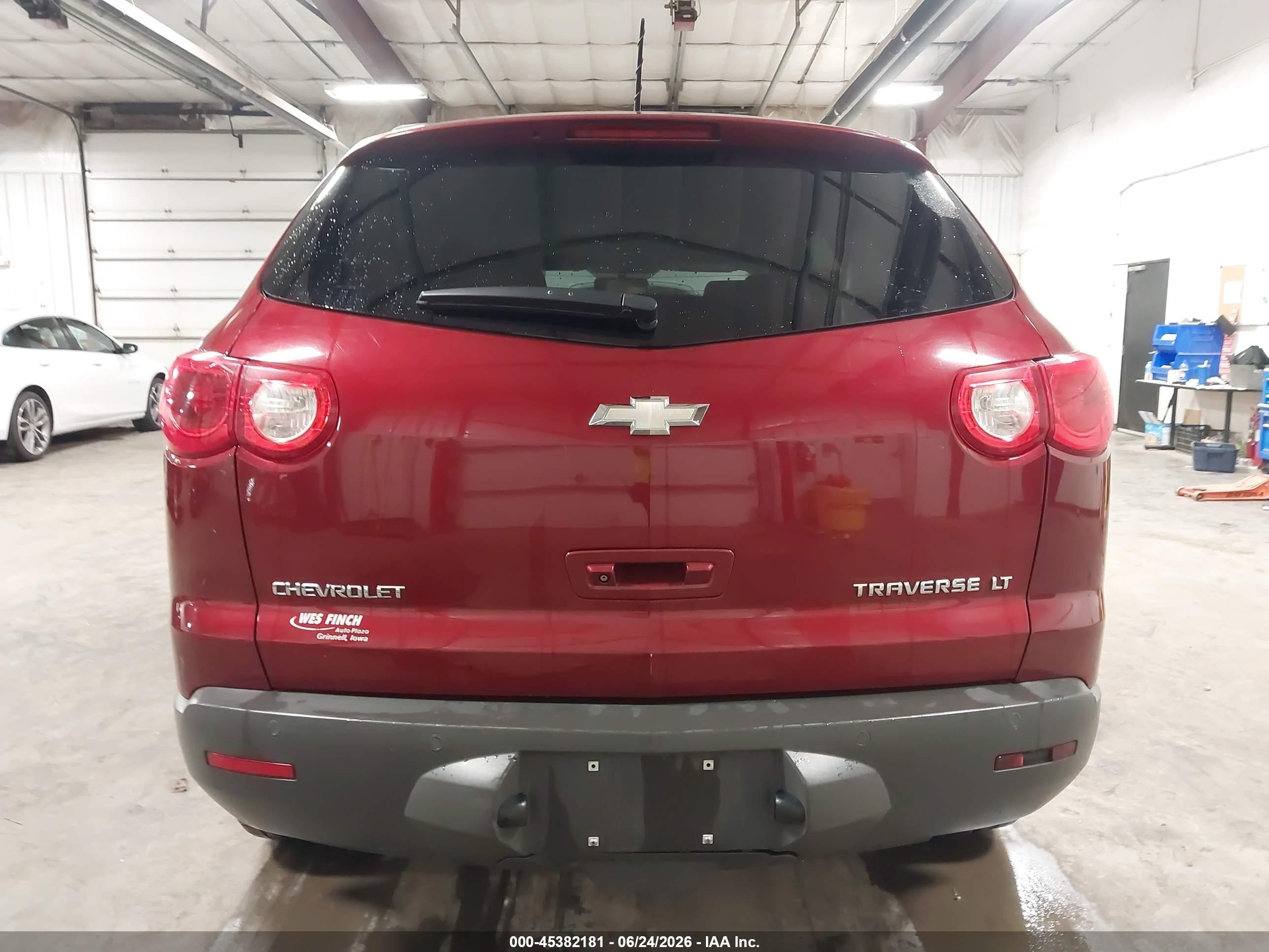 2010 Chevrolet Traverse Lt Red vin: 1GNLVGED2AS113870