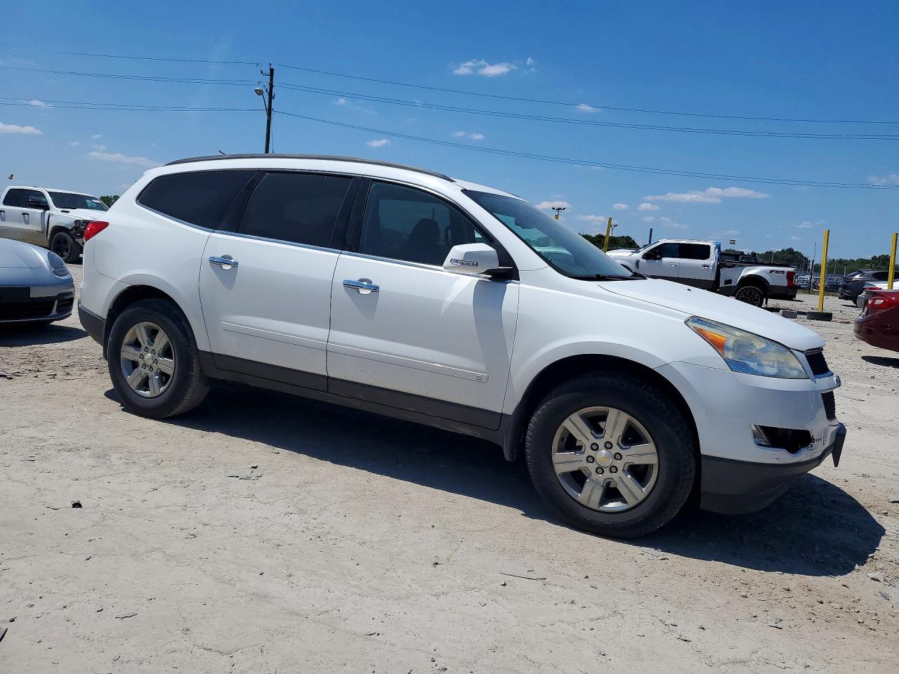2010 Chevrolet Traverse Lt Белый vin: 1GNLVGED3AS121802