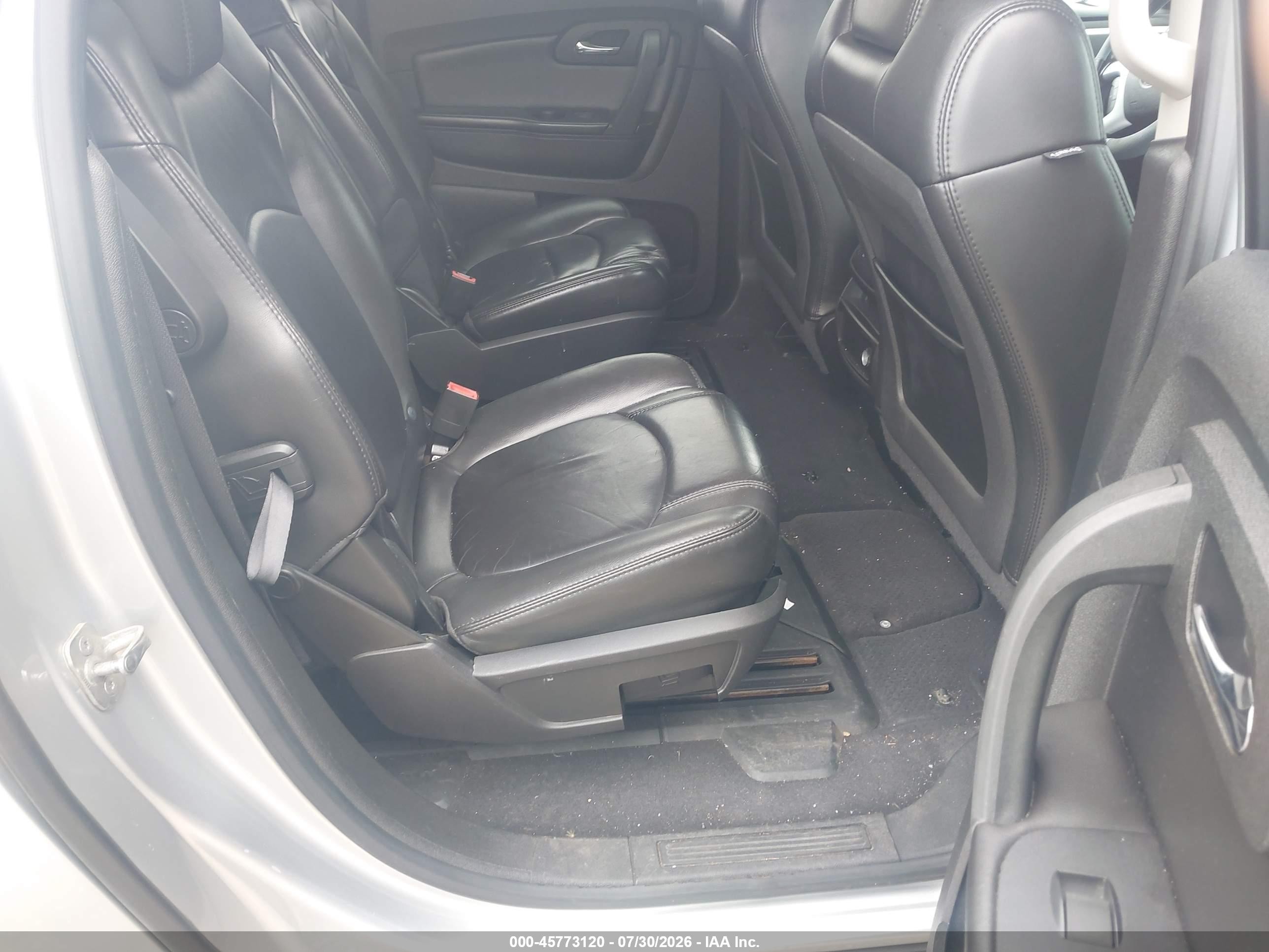 2010 Chevrolet Traverse Lt Silver vin: 1GNLVGED5AS118741